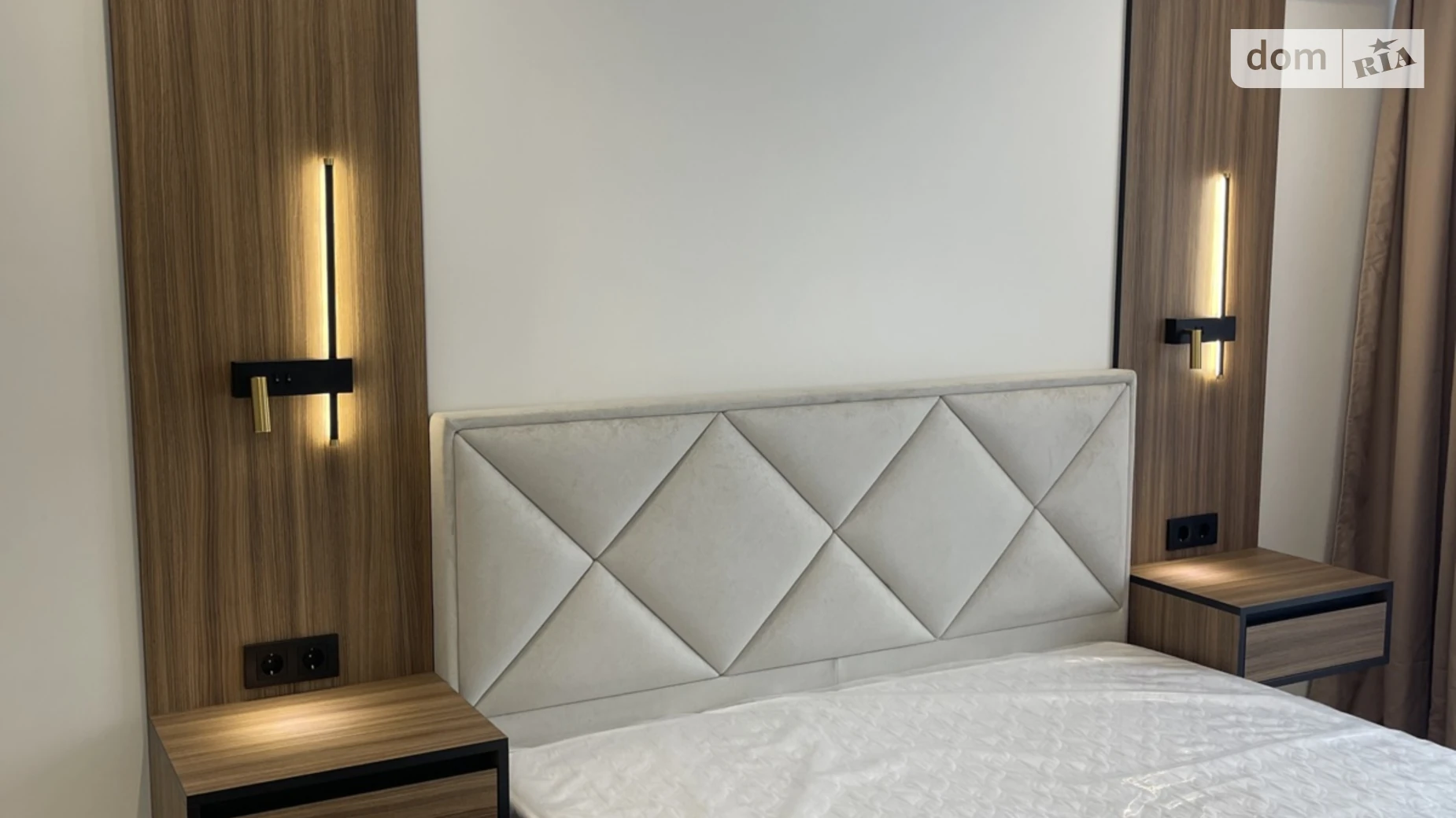 Продается 1-комнатная квартира 40 кв. м в Ивано-Франковске, бул. Южный, 40Б - фото 4