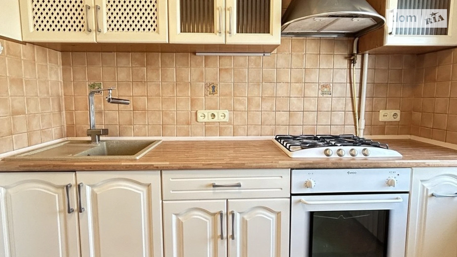 Продается 2-комнатная квартира 53 кв. м в Киеве, просп. Науки, 4 - фото 2