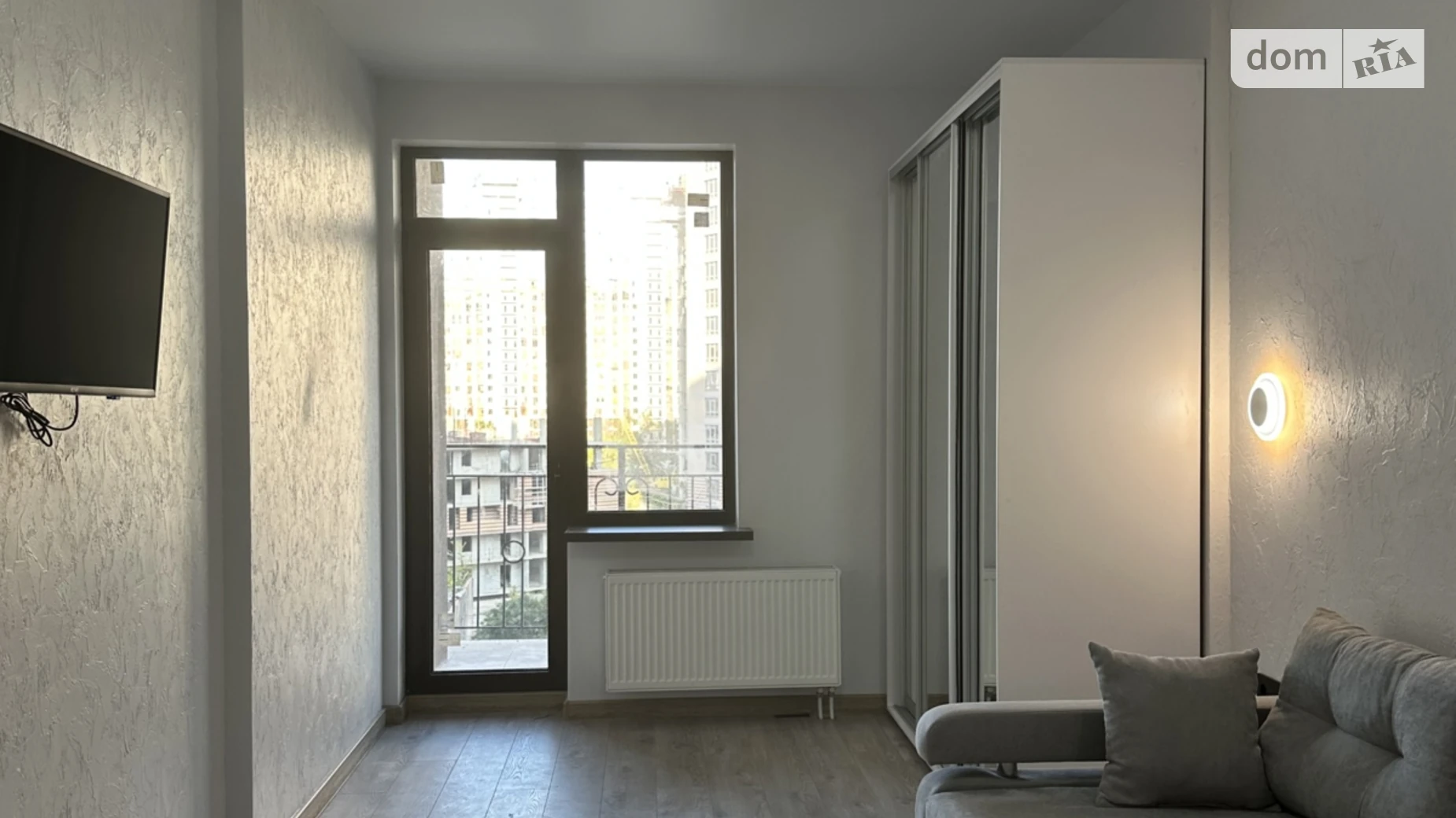 Продается 1-комнатная квартира 30 кв. м в Одессе, ул. Генуэзская, 1/1 - фото 2