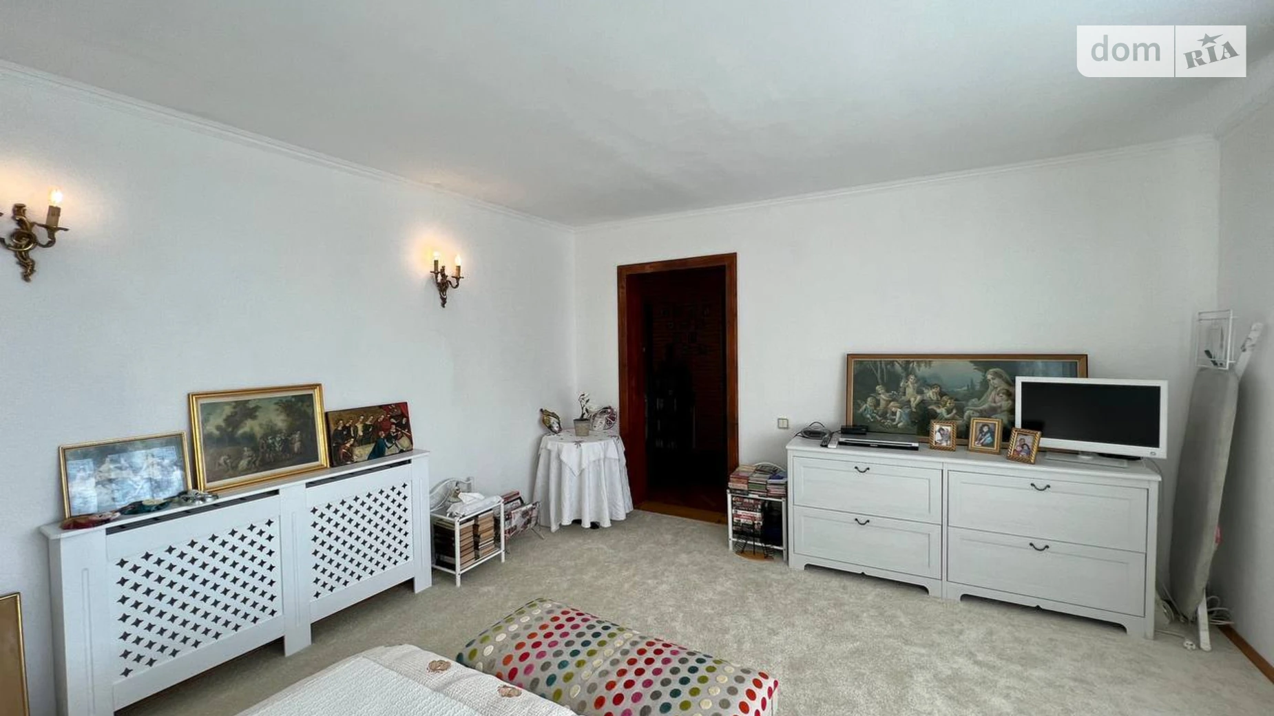 Продается дом на 2 этажа 162.9 кв. м с террасой, цена: 110000 € - фото 2