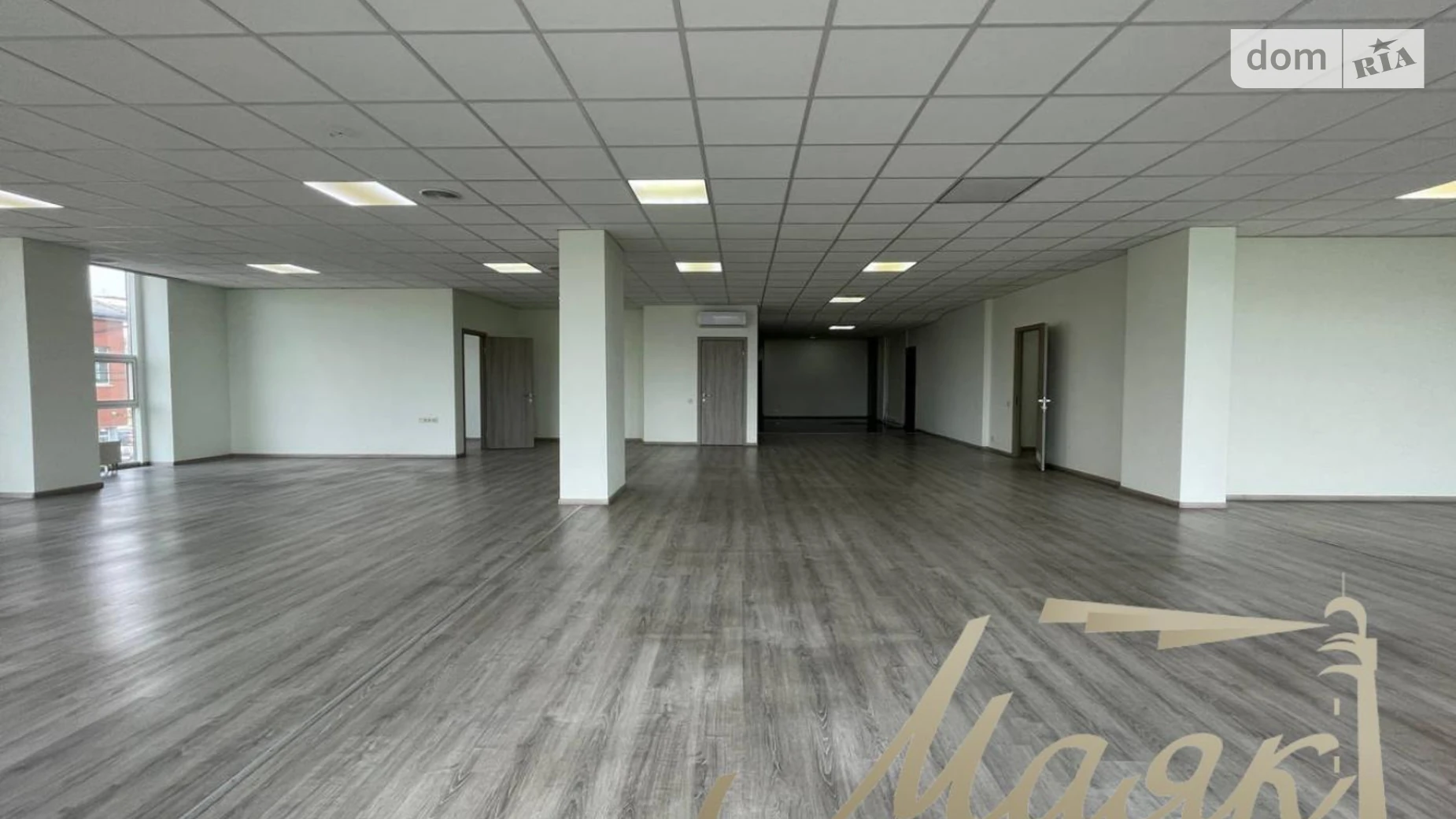 Сдается в аренду офис 540 кв. м в бизнес-центре, цена: 5400 $ - фото 3