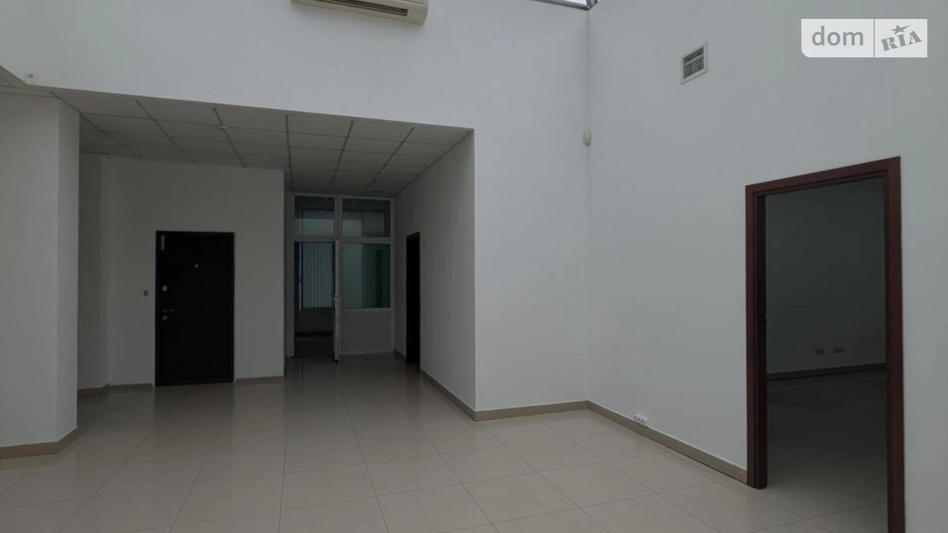 Сдается в аренду офис 361 кв. м в бизнес-центре, цена: 99000 грн - фото 4