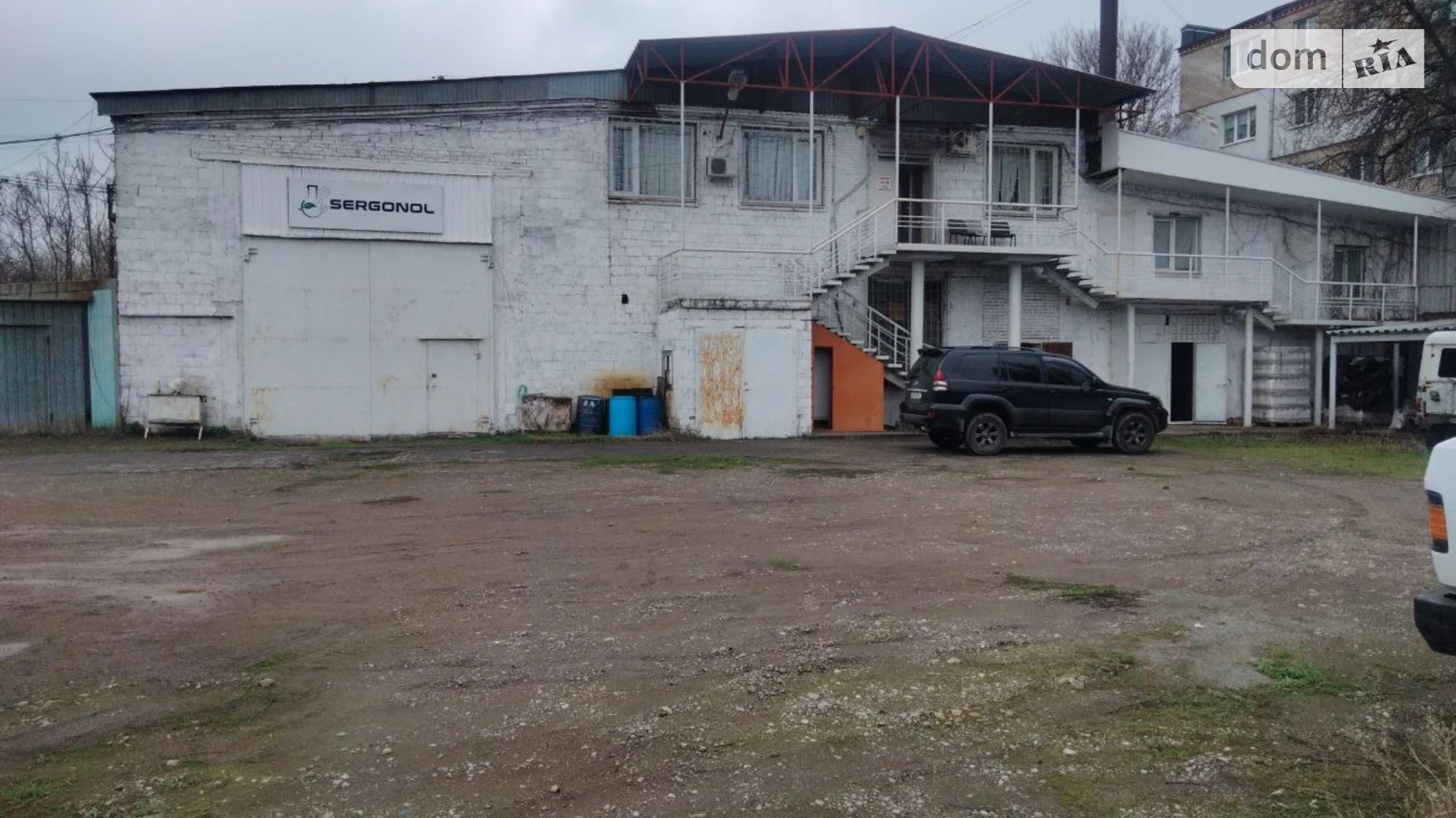Продается объект сферы услуг 593 кв. м в 2-этажном здании, цена: 260000 $ - фото 2