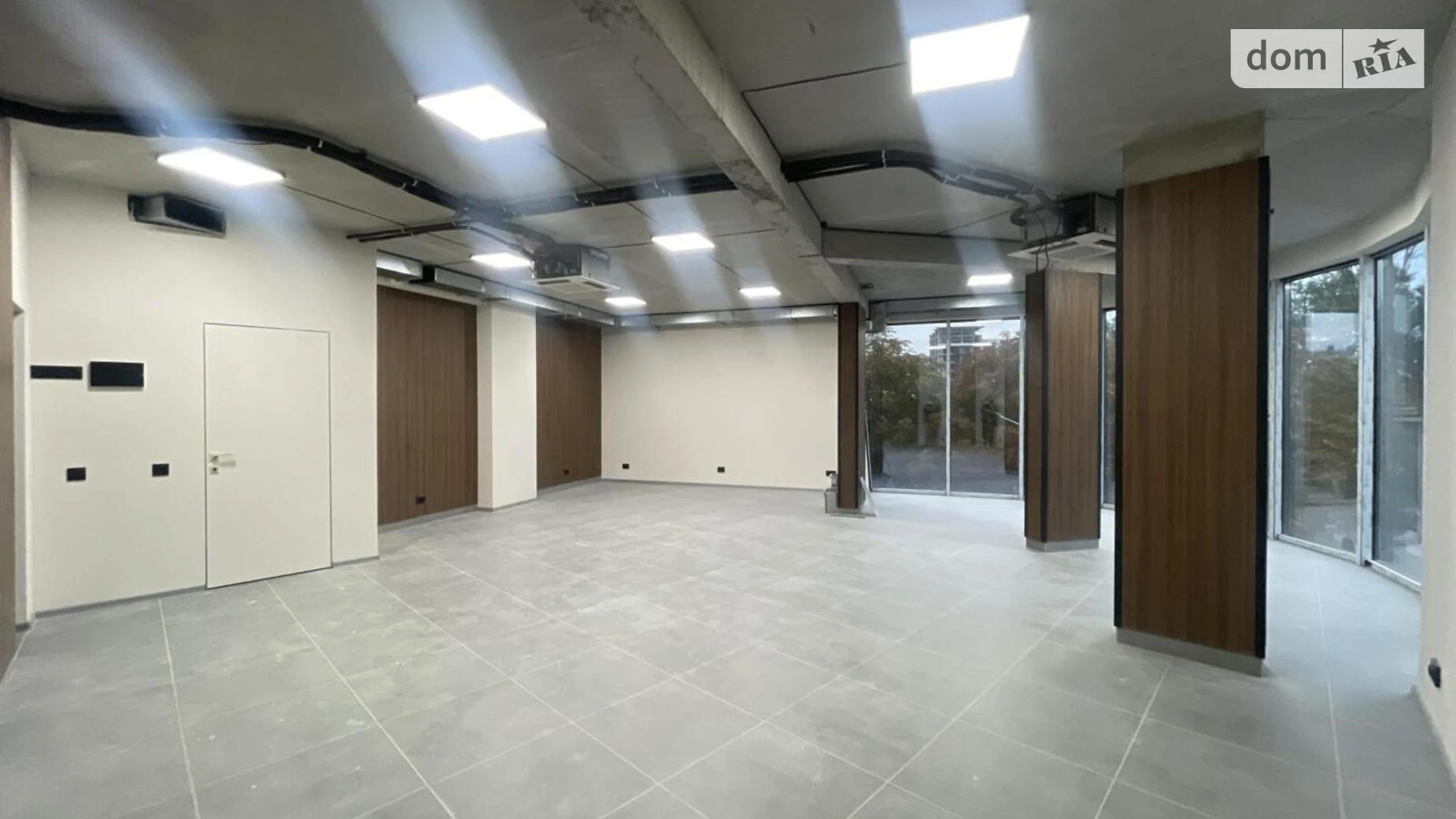 Сдается в аренду помещения свободного назначения 69 кв. м в 9-этажном здании, цена: 41820 грн - фото 2