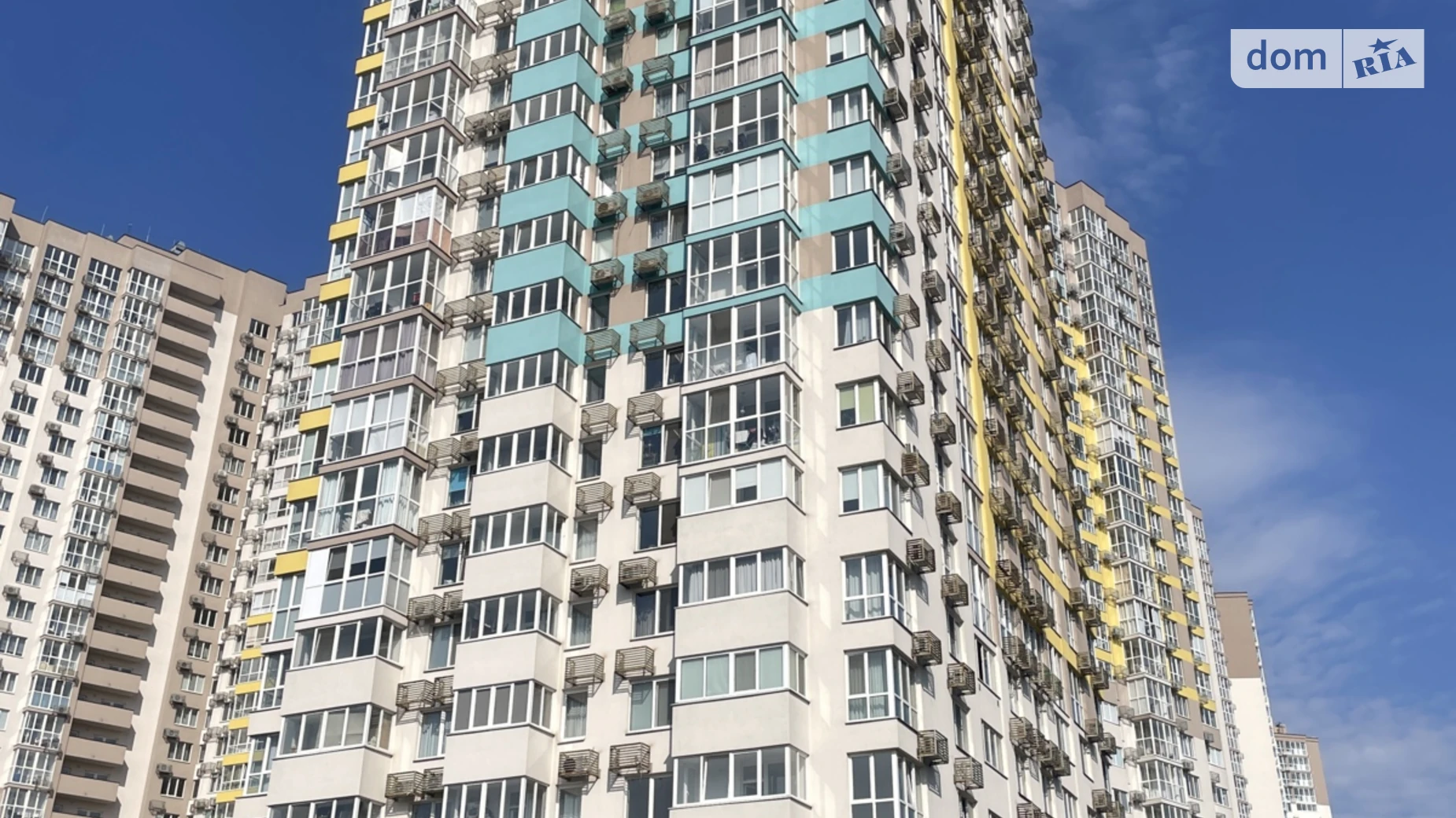 Продается 1-комнатная квартира 56 кв. м в Киеве, ул. Академика Заболотного, 15Б - фото 2