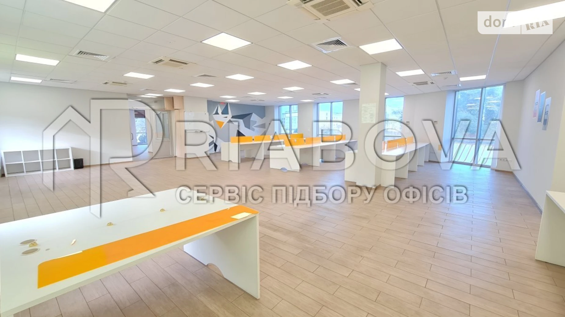 Здається в оренду офіс 275 кв. м в бізнес-центрі, цена: 123750 грн - фото 2