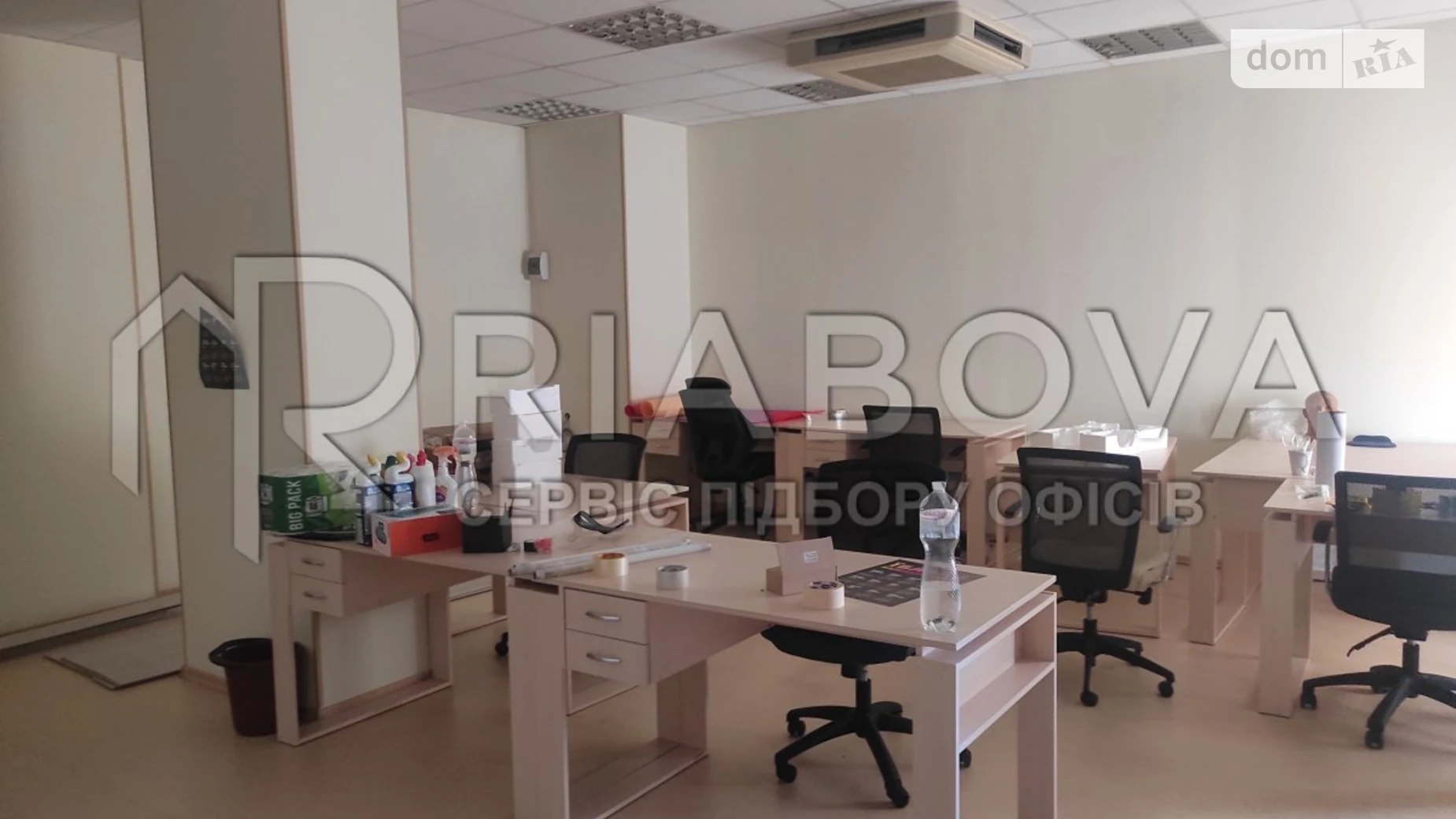 Сдается в аренду офис 233.5 кв. м в бизнес-центре, цена: 1500 € - фото 3