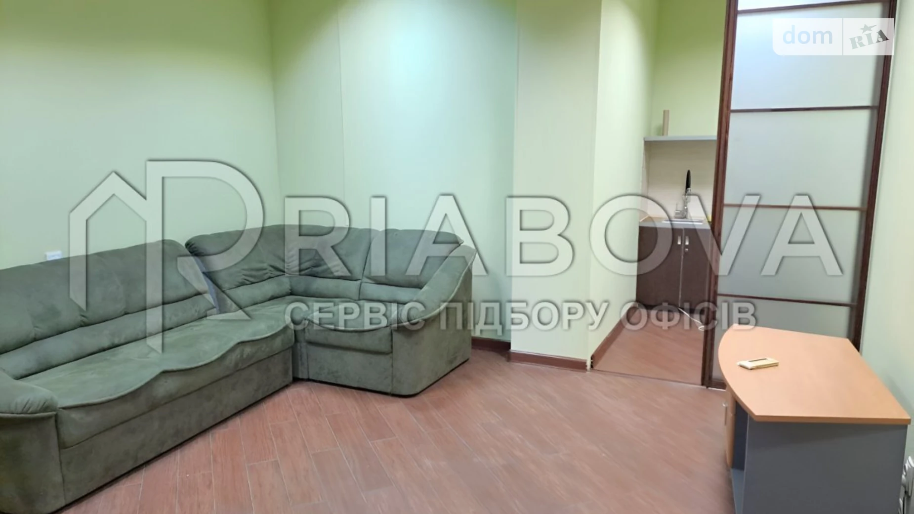 Сдается в аренду офис 146 кв. м в бизнес-центре, цена: 1460 € - фото 4