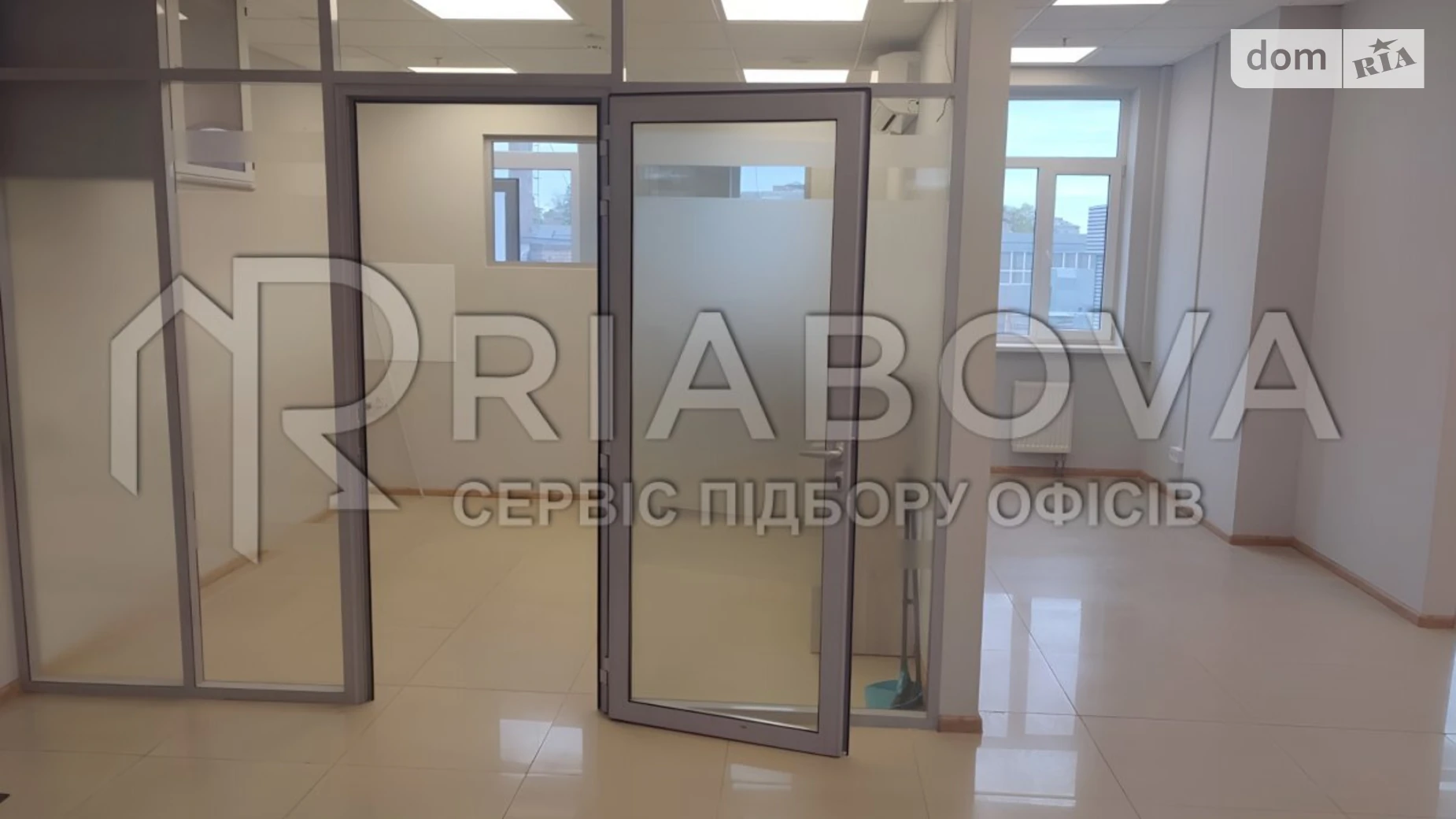 Здається в оренду офіс 179.9 кв. м в бізнес-центрі, цена: 87251 грн - фото 4