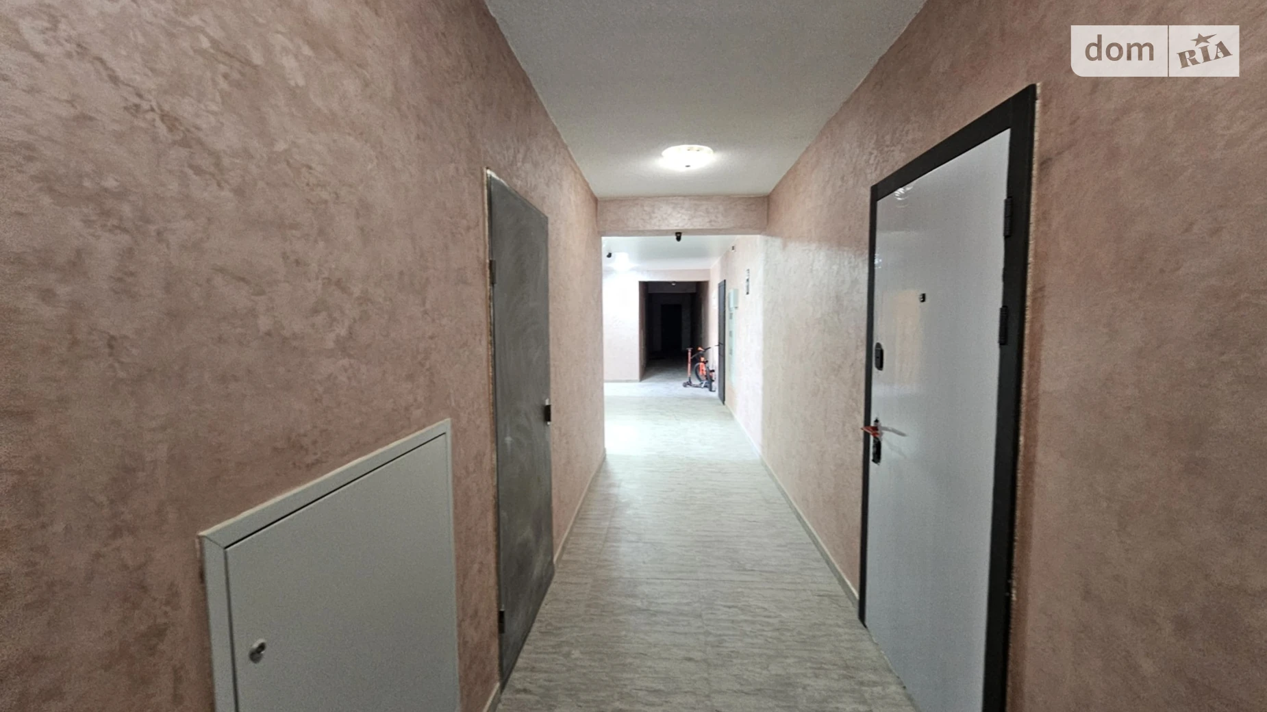 Продается 1-комнатная квартира 46 кв. м в Черкассах, вул. Казацкая, 21 - фото 2