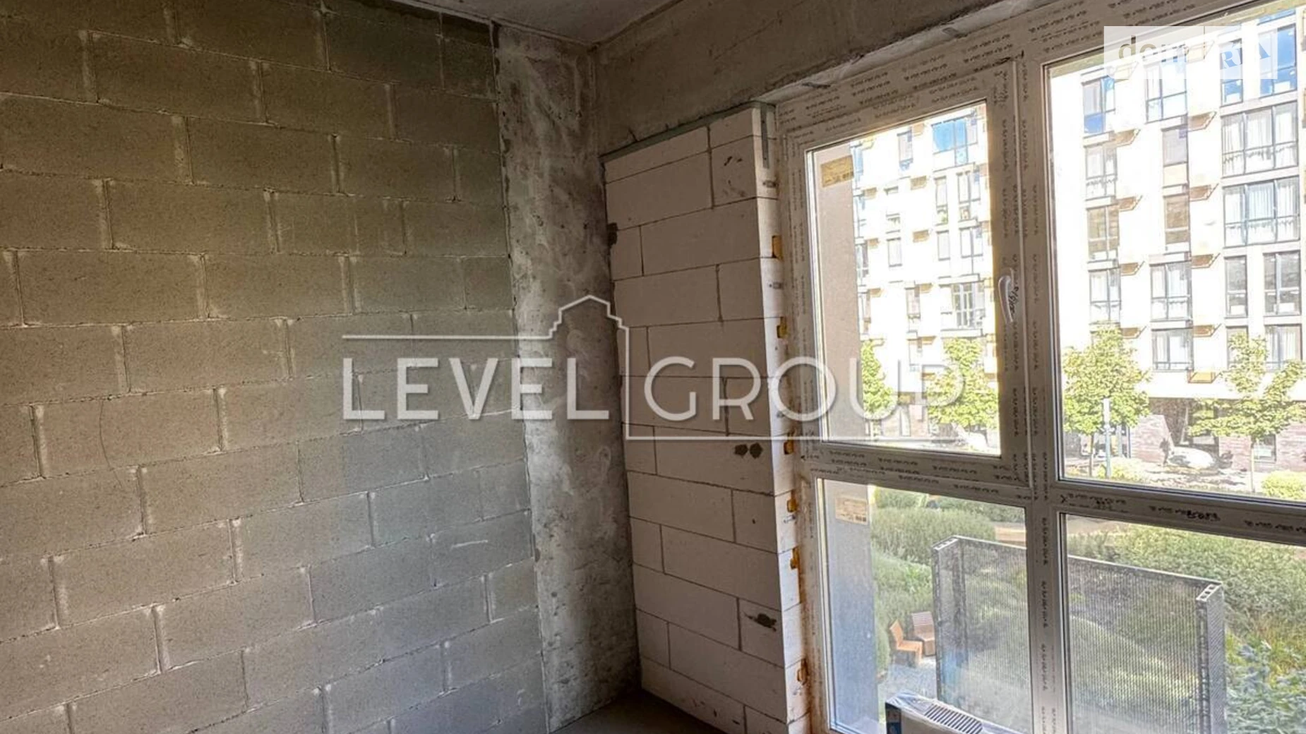 Продается 2-комнатная квартира 75.6 кв. м в Киеве, ул. Салютная, 2 корпус 7 - фото 4