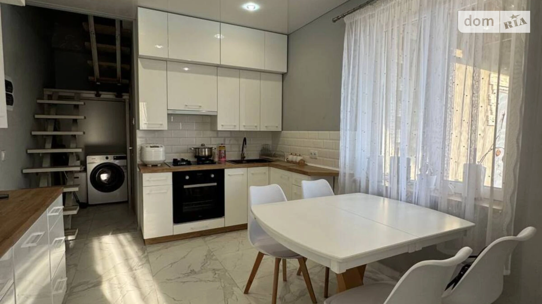 Продается дом на 2 этажа 84 кв. м с камином, цена: 97000 $ - фото 2