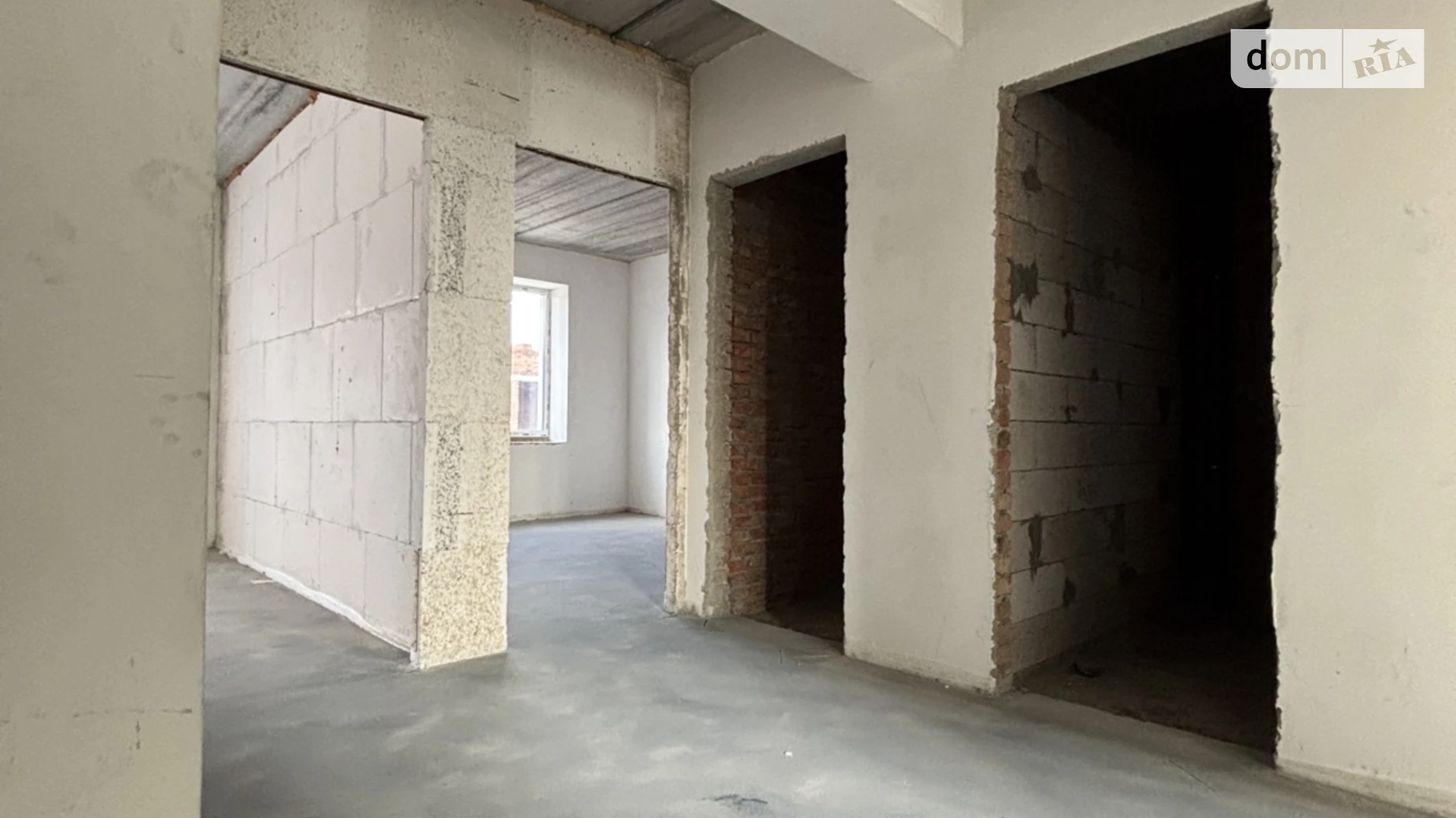 Продается 4-комнатная квартира 90 кв. м в Ирпене, ул. Гвардейская, 7 - фото 2