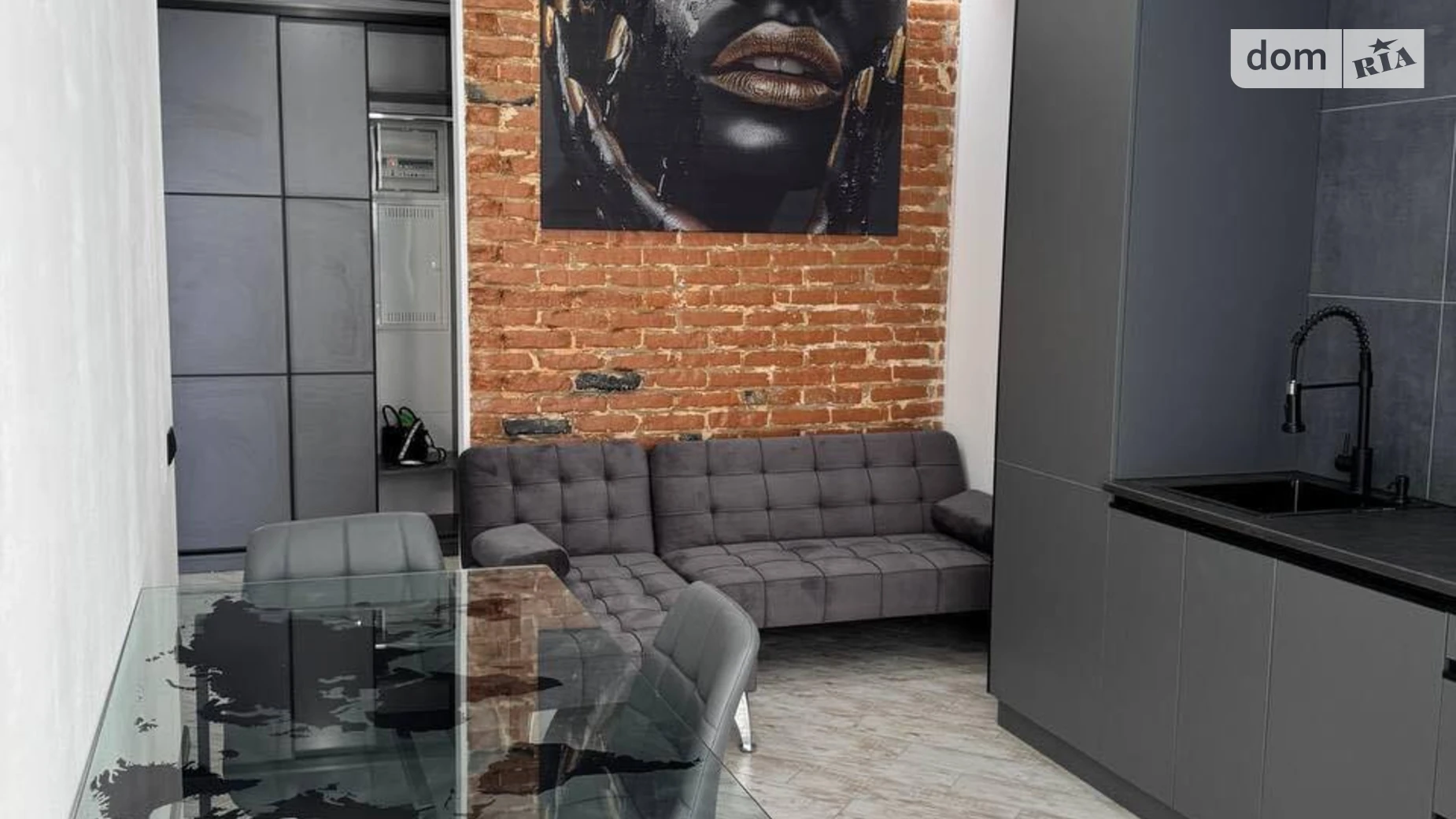 Продается 1-комнатная квартира 41.2 кв. м в Ивано-Франковске, ул. Национальной Гвардии, 3В - фото 2