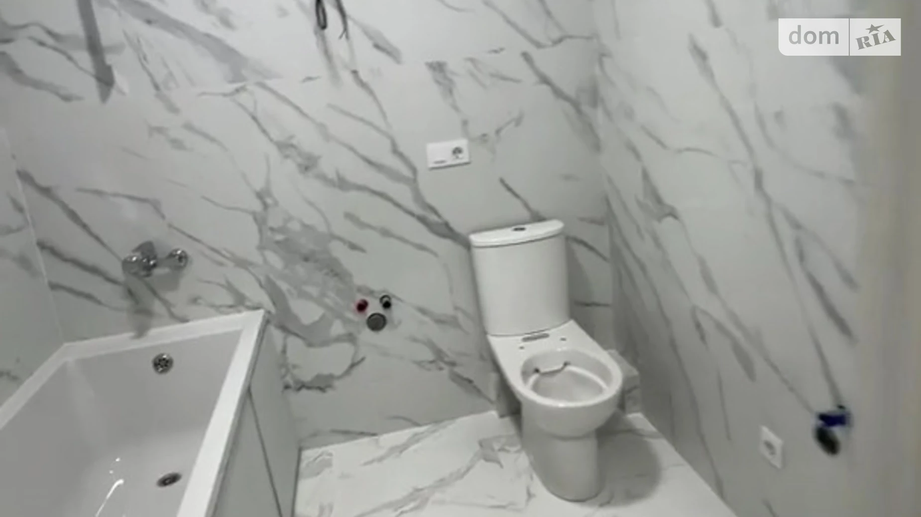 Продається 1-кімнатна квартира 37 кв. м у Ірпені, вул. Патріотів, 5 - фото 2