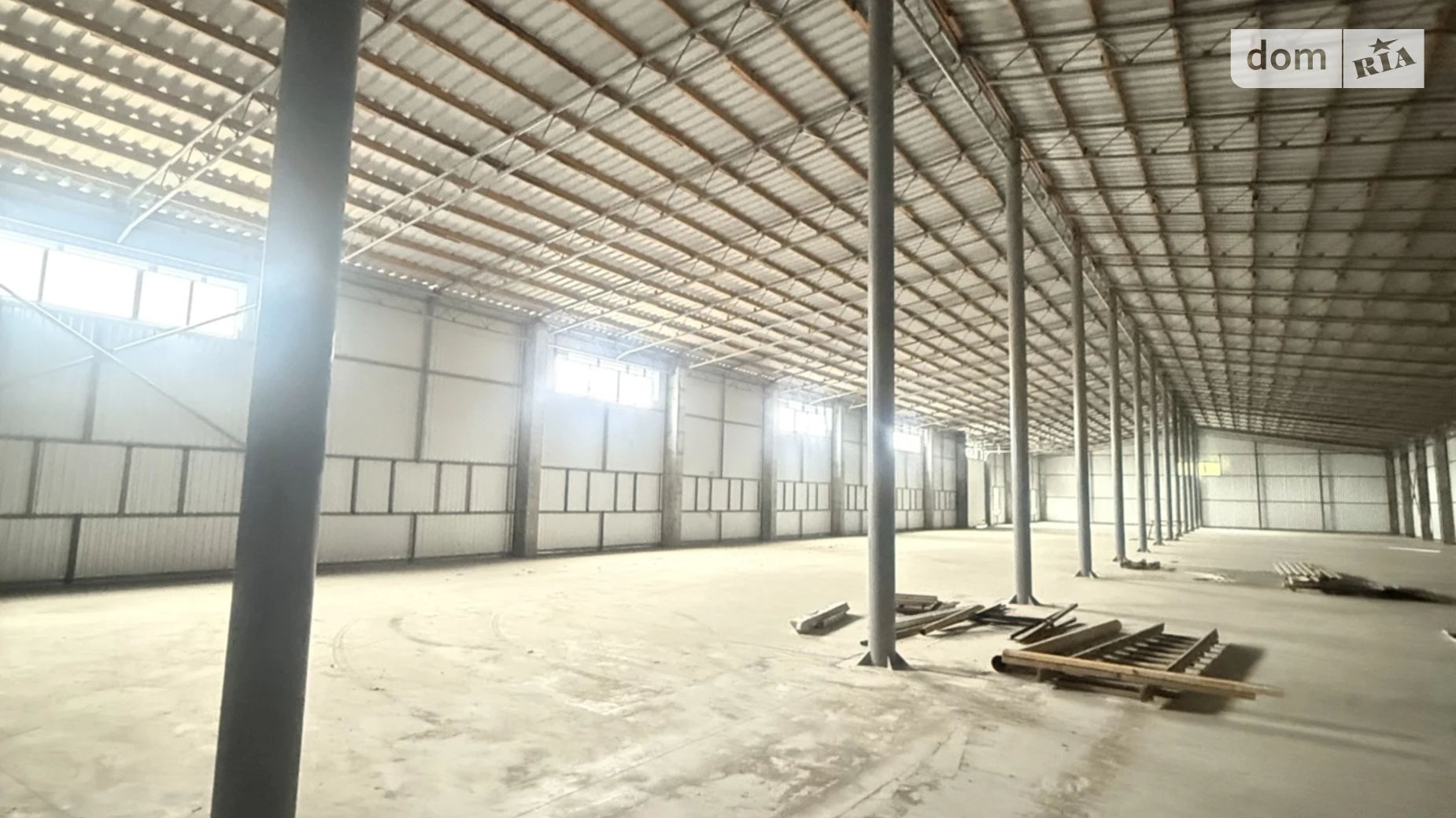 Сдается в аренду помещения свободного назначения 1900 кв. м в 1-этажном здании, цена: 200000 грн - фото 3
