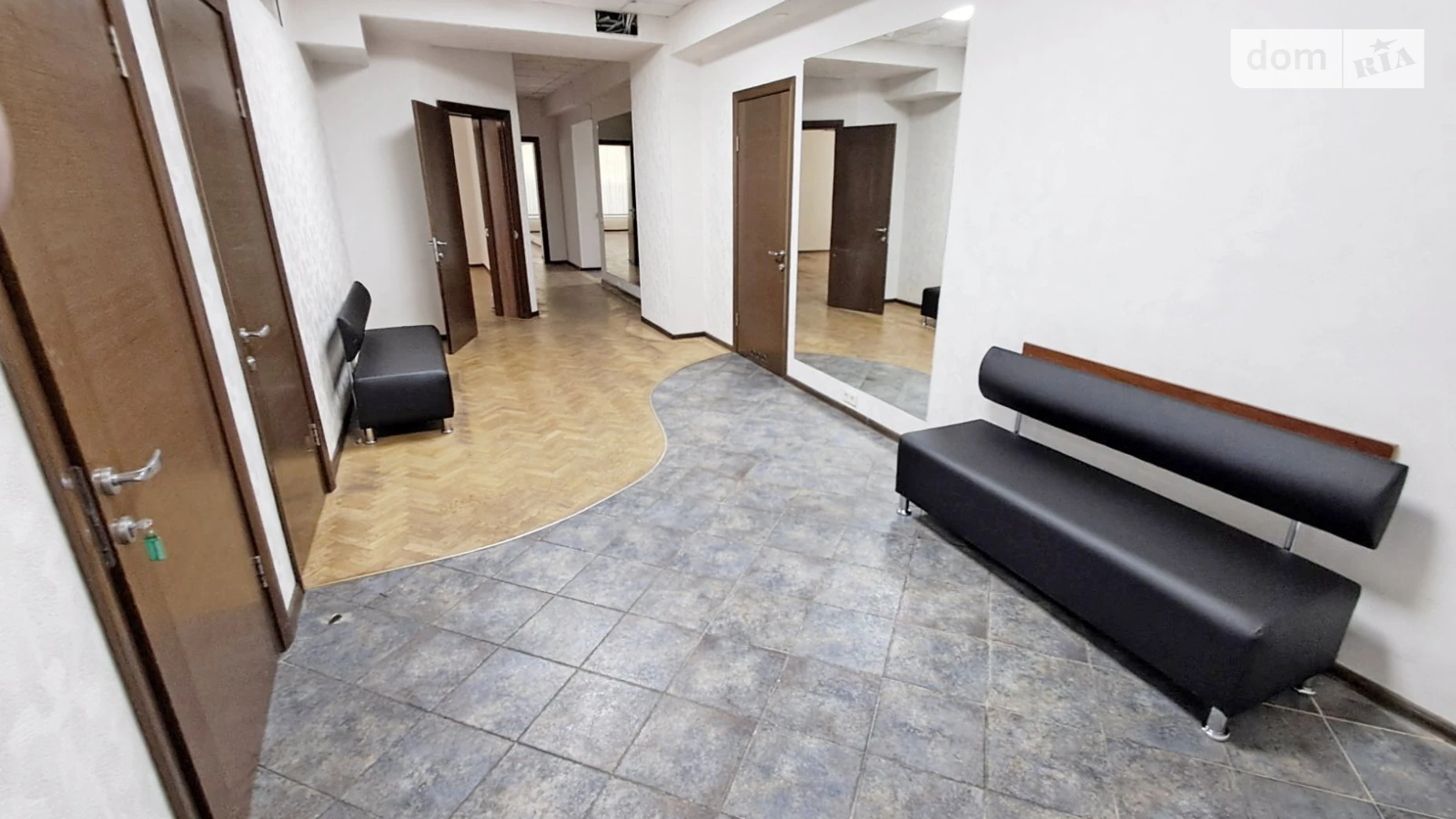 Сдается в аренду офис 18.5 кв. м в бизнес-центре, цена: 6000 грн - фото 4