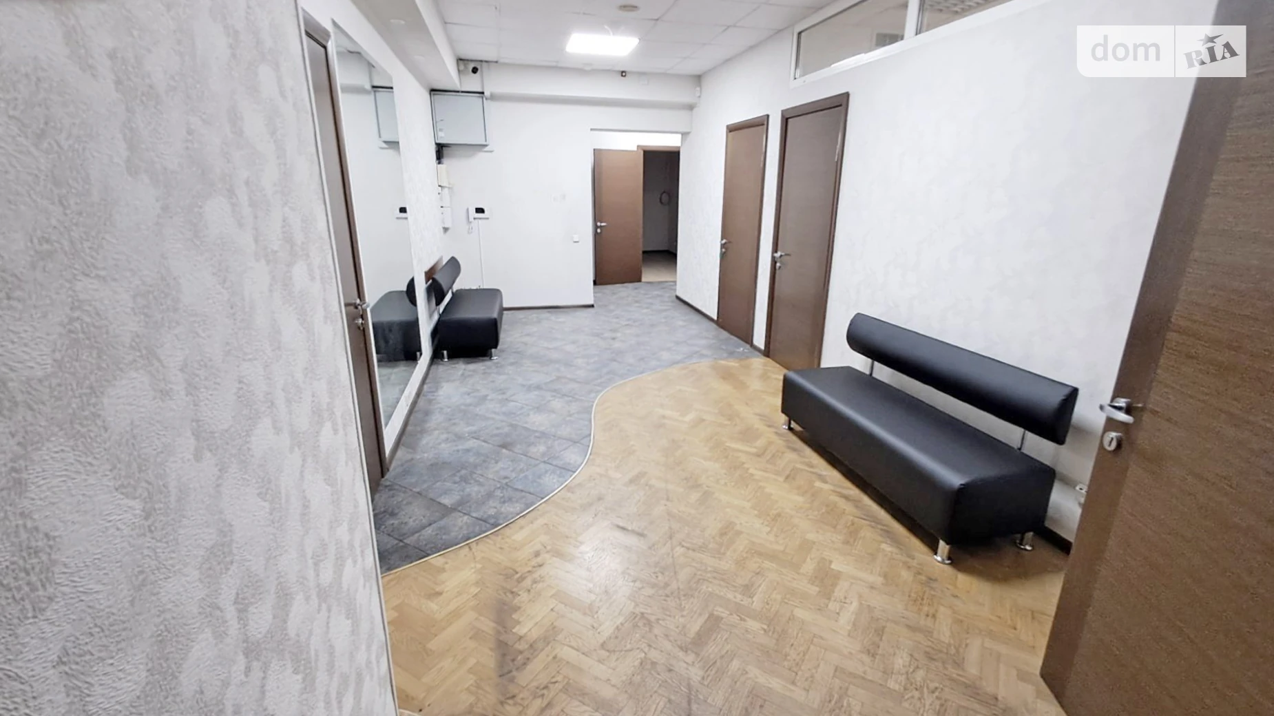 Сдается в аренду офис 18.5 кв. м в бизнес-центре, цена: 6000 грн - фото 5