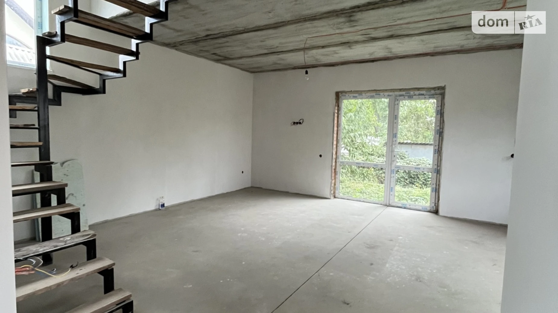 Продается дом на 2 этажа 108 кв. м с камином, цена: 103000 $ - фото 4