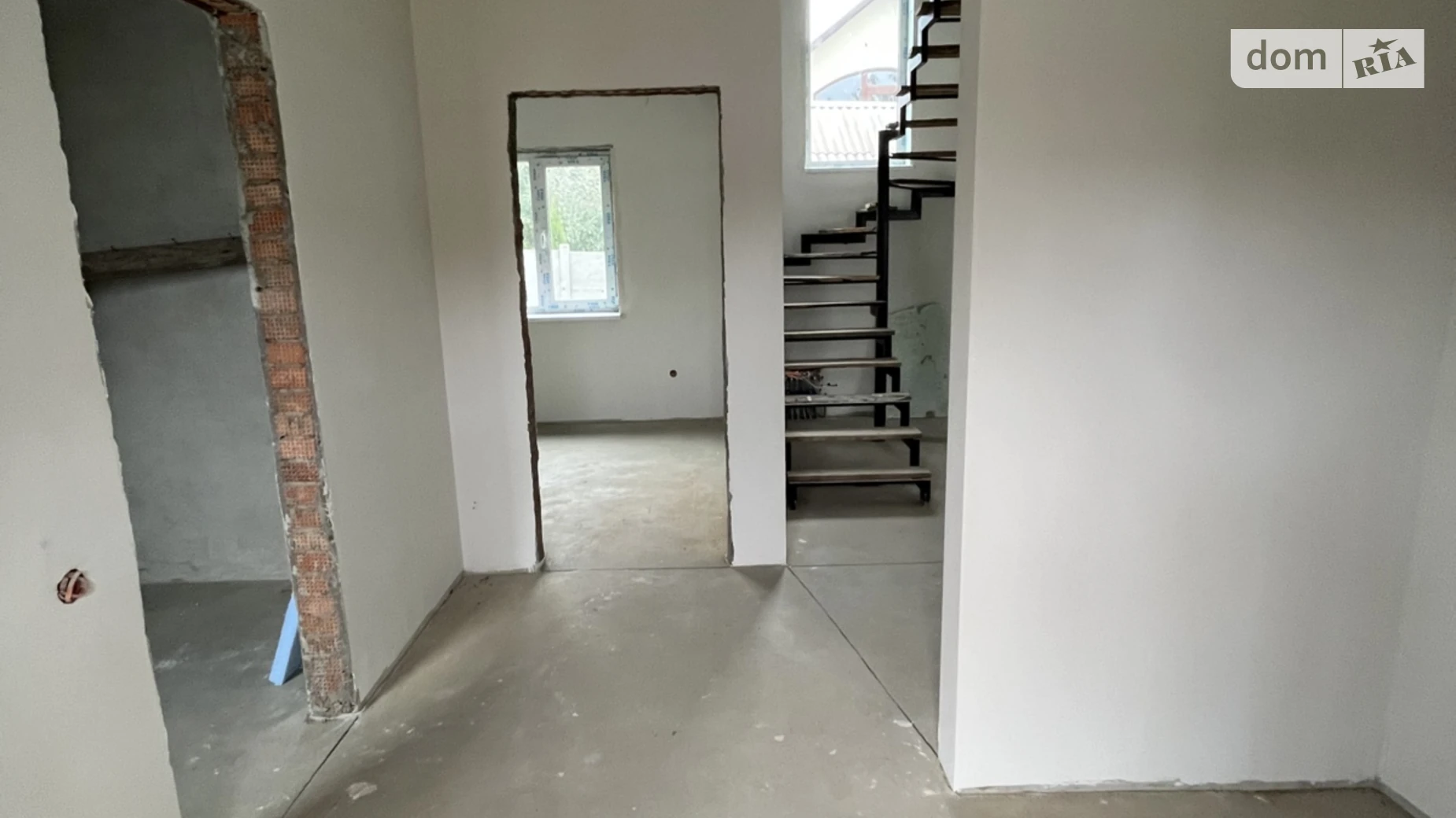 Продается дом на 2 этажа 108 кв. м с камином, цена: 103000 $ - фото 3
