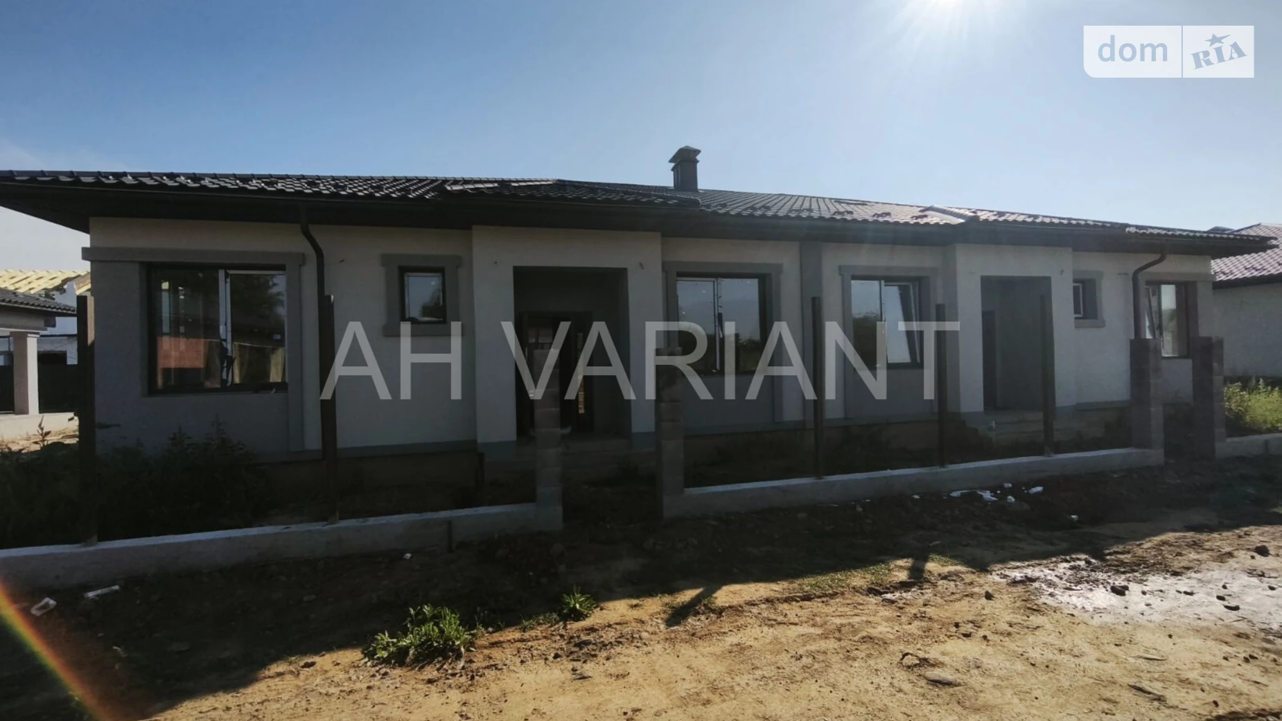 Продается одноэтажный дом 127 кв. м с садом, цена: 130000 $ - фото 2