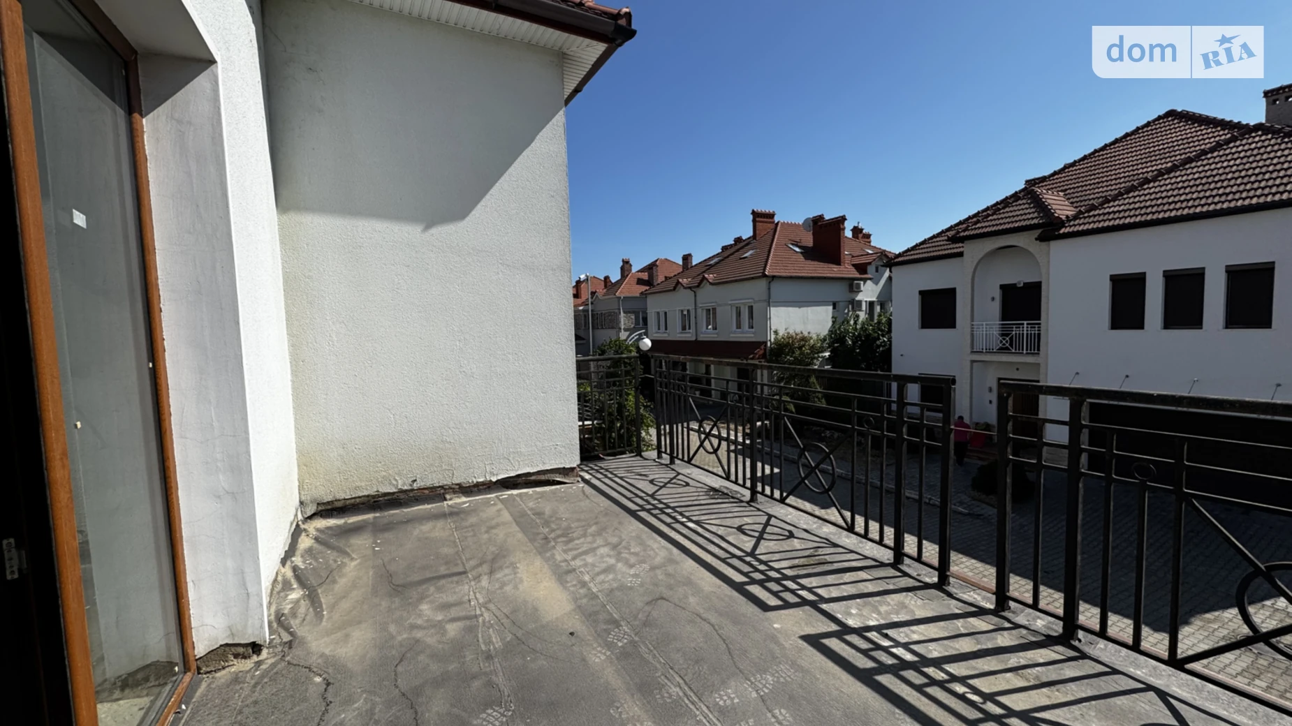 Продается дом на 2 этажа 402.2 кв. м с террасой, цена: 260000 $ - фото 3