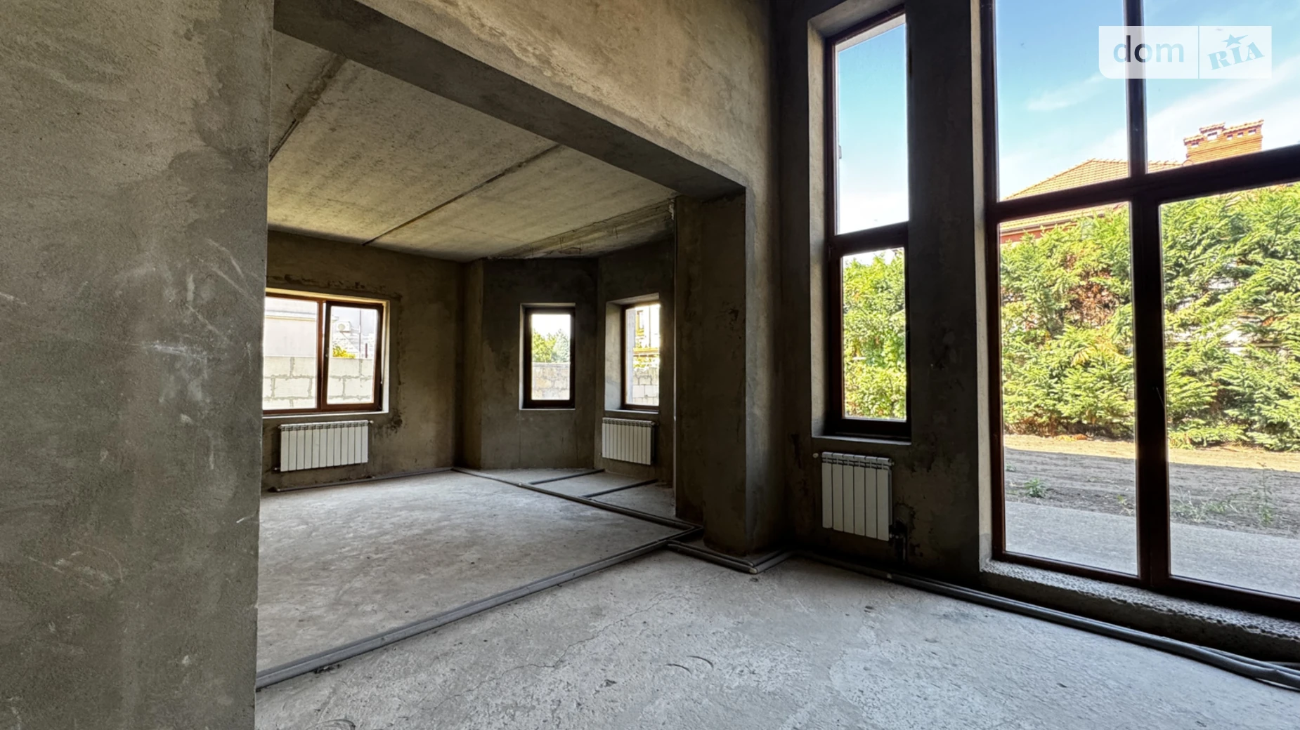 Продается дом на 2 этажа 402.2 кв. м с террасой, цена: 260000 $ - фото 2