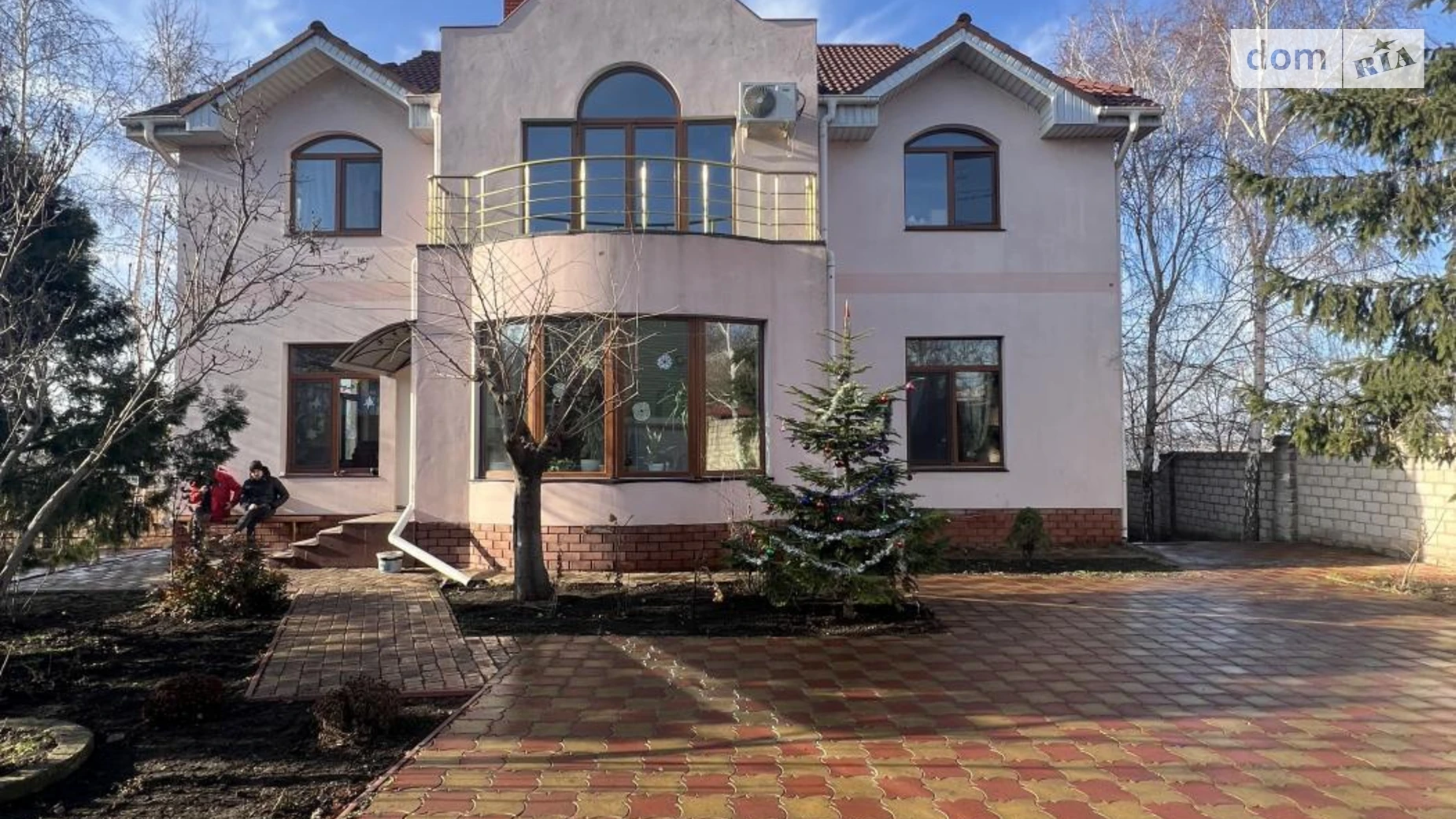 Продается дом на 2 этажа 307 кв. м с террасой, цена: 120000 $ - фото 2