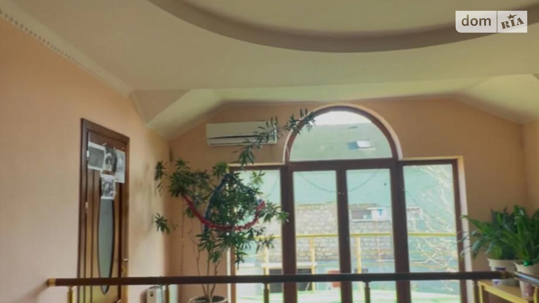 Продается дом на 2 этажа 307 кв. м с террасой, цена: 120000 $ - фото 4