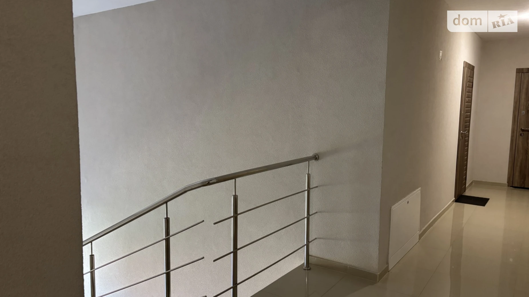 Продається 1-кімнатна квартира 52 кв. м у Ужгороді, вул. Климпуша, 2В - фото 5