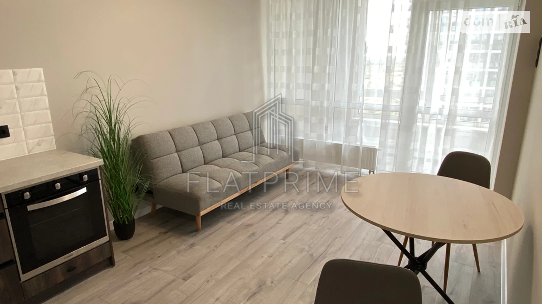 Продается 1-комнатная квартира 44 кв. м в Киеве, ул. Александра Олеся, 5А - фото 2