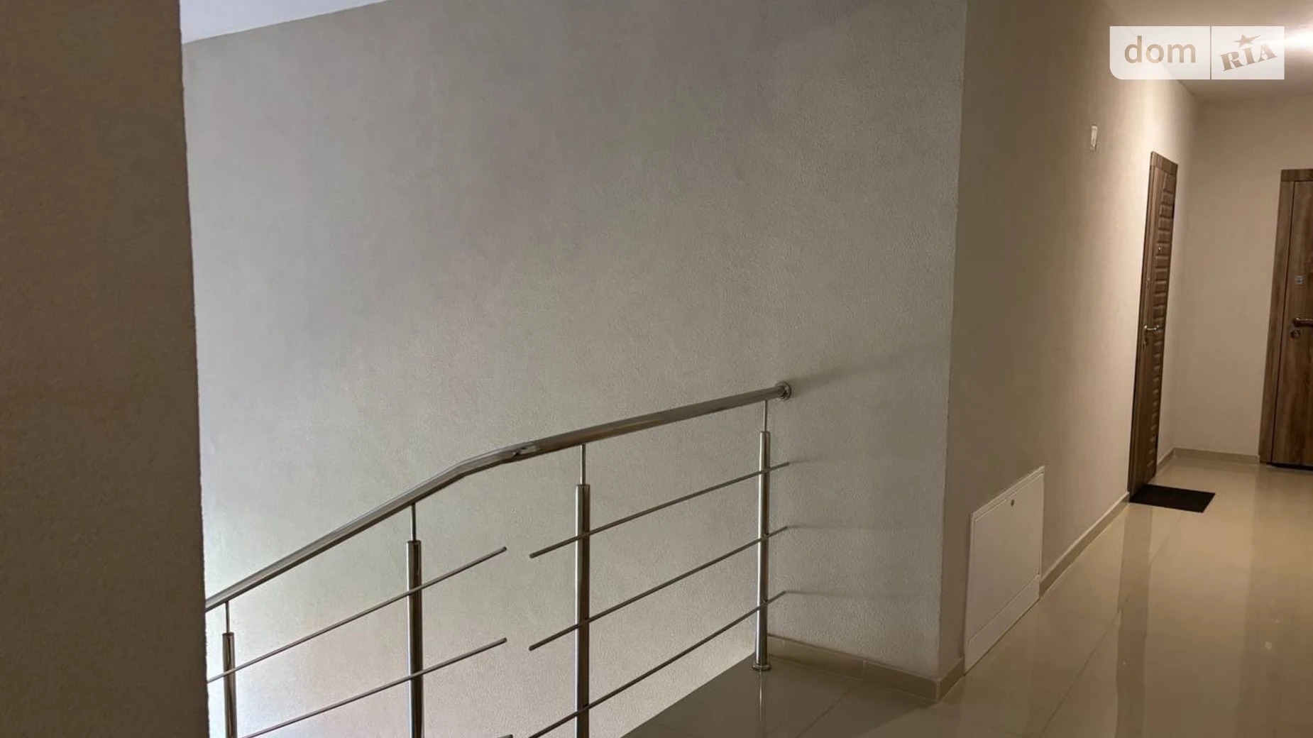 Продається 1-кімнатна квартира 52 кв. м у Ужгороді, вул. Климпуша, 2В - фото 5