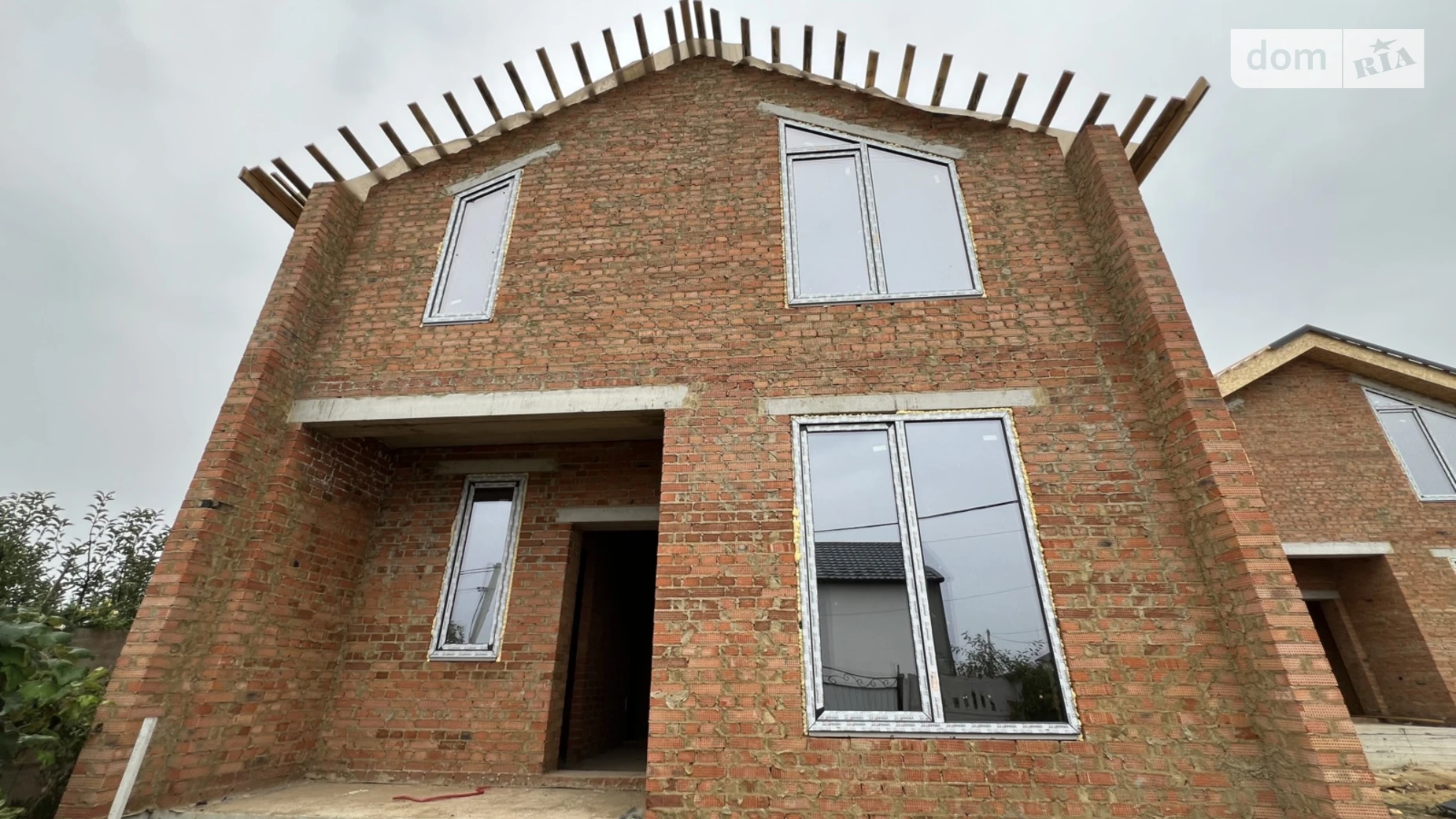 Продается дом на 2 этажа 125 кв. м с беседкой, цена: 115000 $ - фото 2