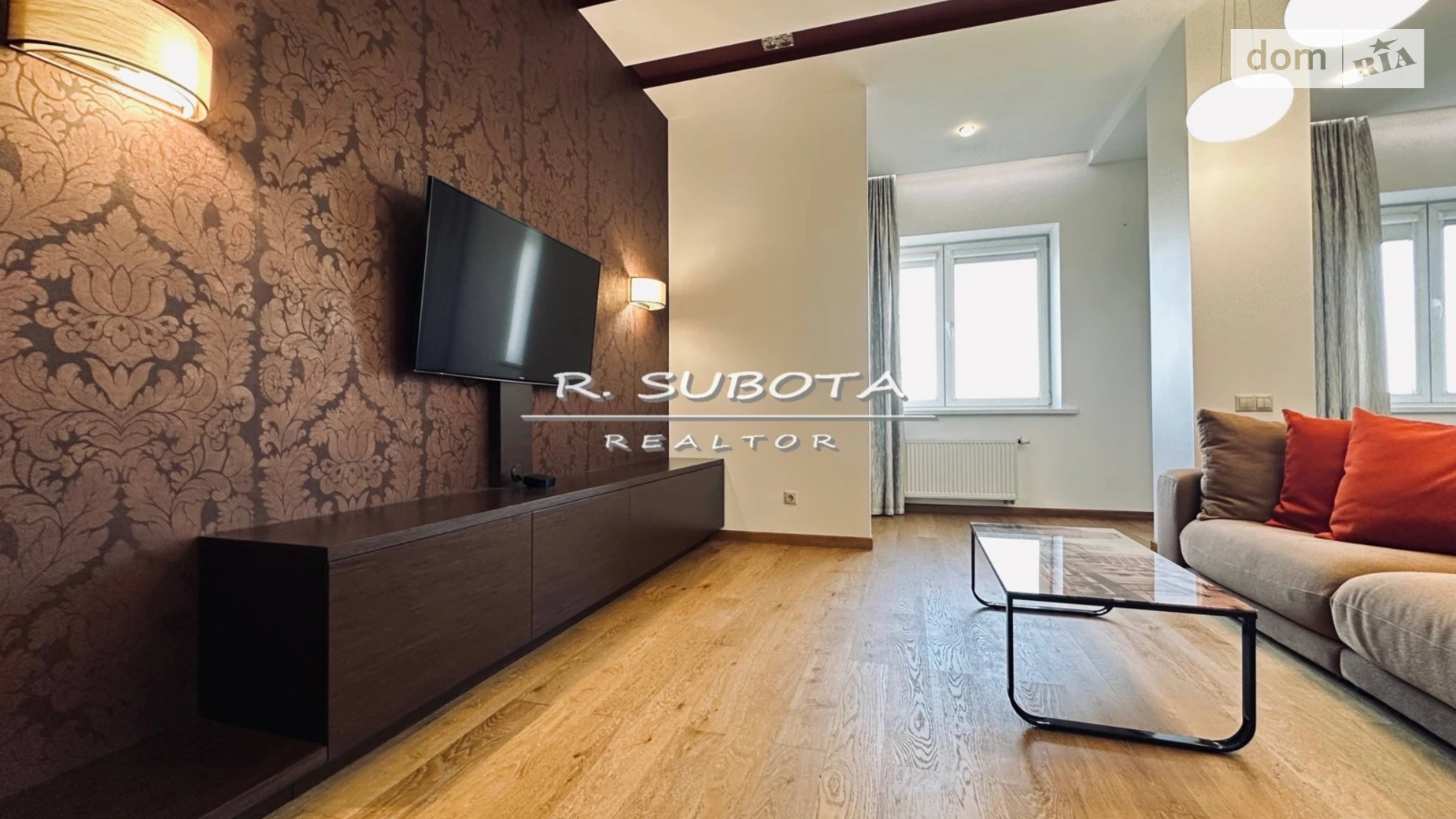 Сдается в аренду 2-комнатная квартира 85 кв. м в Днепре, ул. Гусенко, 17 - фото 2