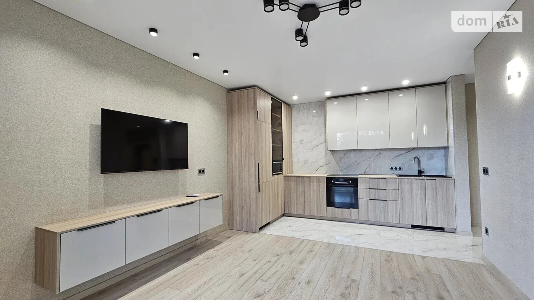 Продается 3-комнатная квартира 71 кв. м в Ивано-Франковске, ул. Вячеслава Черновола, 123 - фото 4