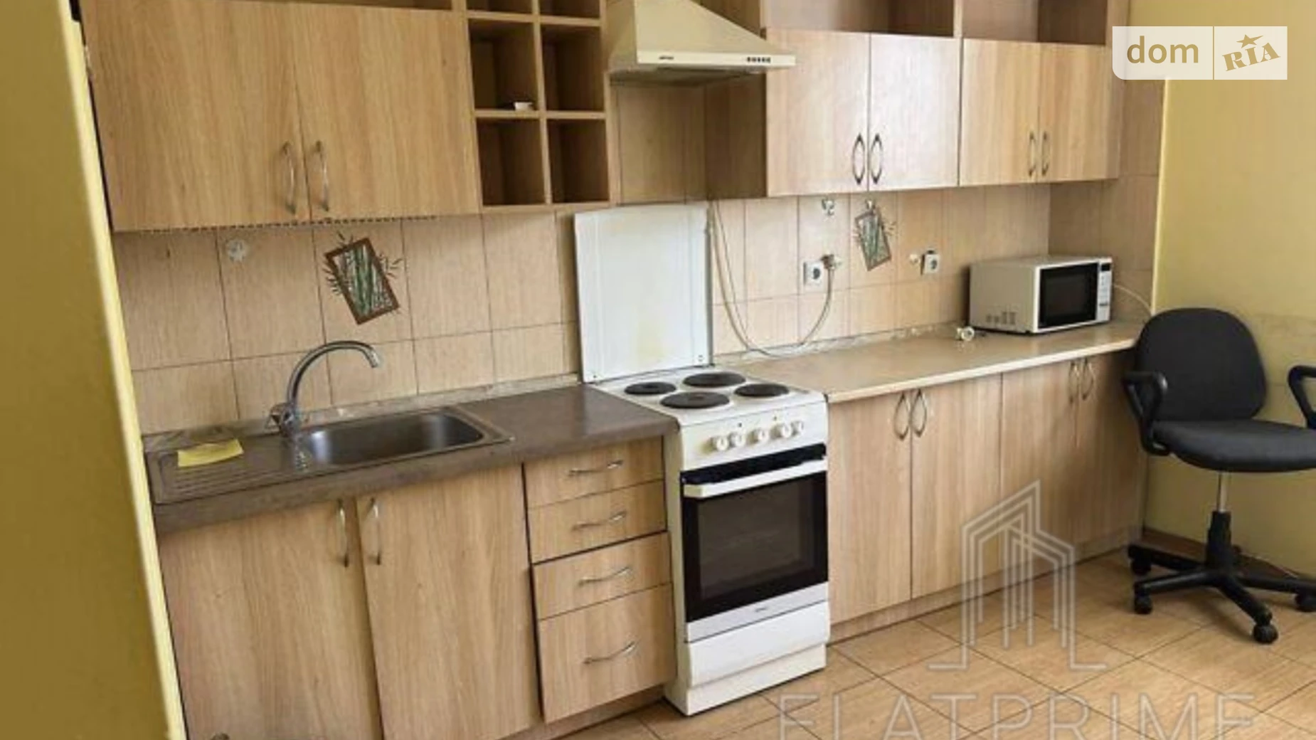 Продается 1-комнатная квартира 55.8 кв. м в Киеве, ул. Градинская, 9 - фото 2