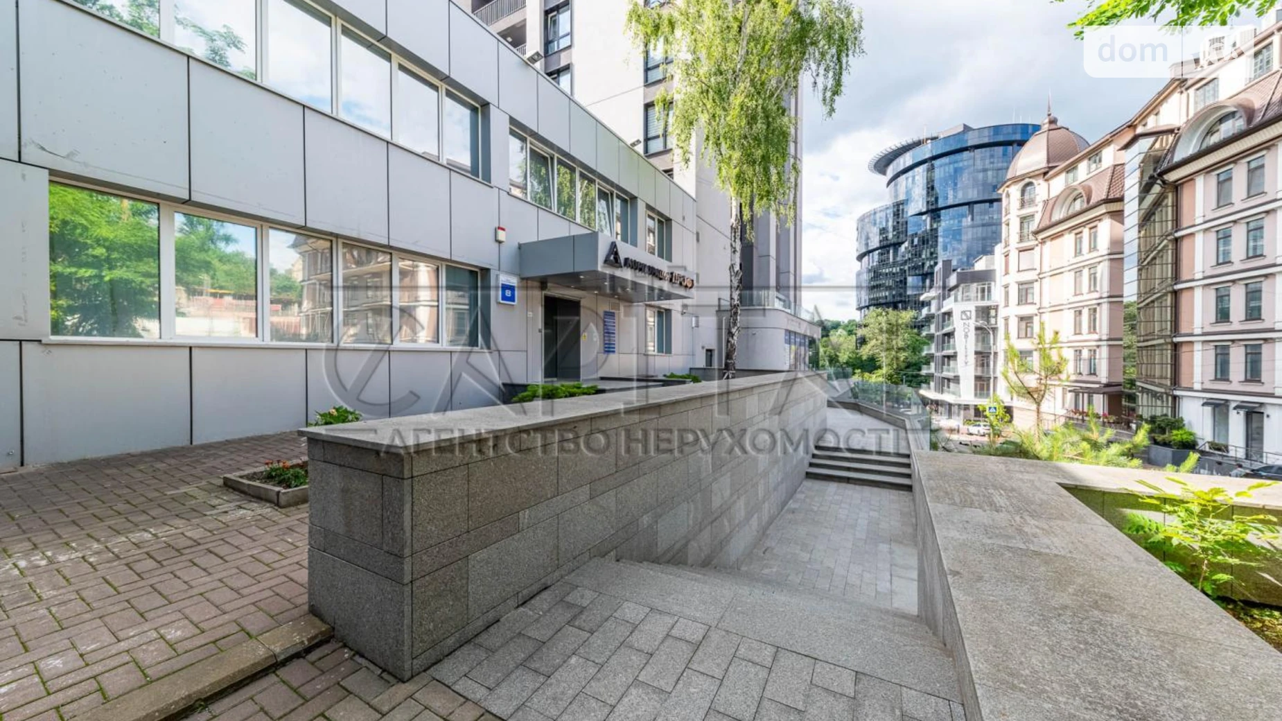 Продается офис 708.1 кв. м в бизнес-центре, цена: 950000 $ - фото 2