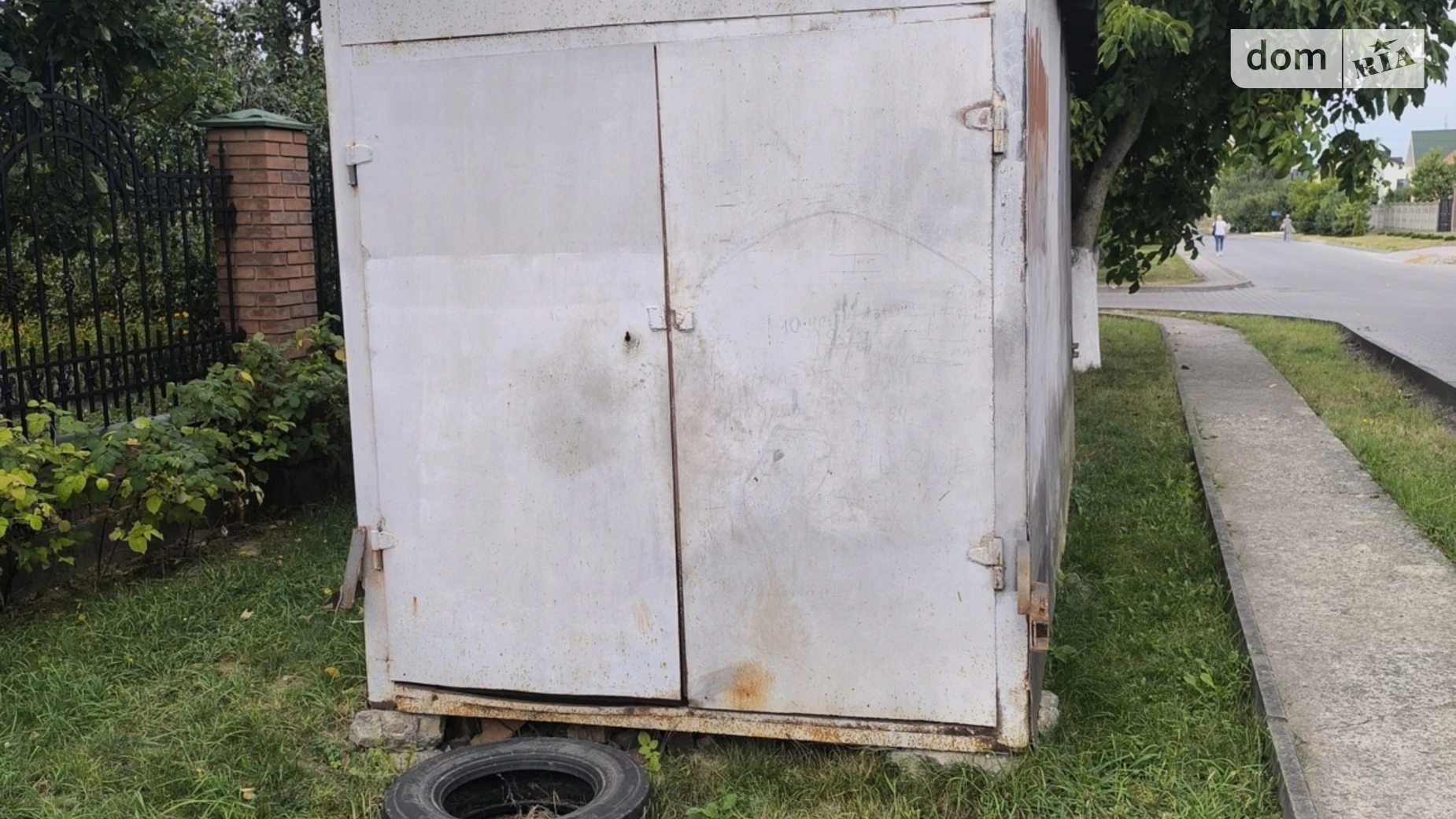 Продается отдельно стоящий гараж универсальный на 10 кв. м, цена: 28000 грн - фото 2