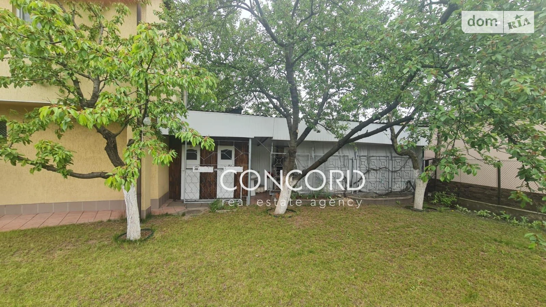 Продается дом на 2 этажа 60.7 кв. м с участком, цена: 110000 € - фото 3