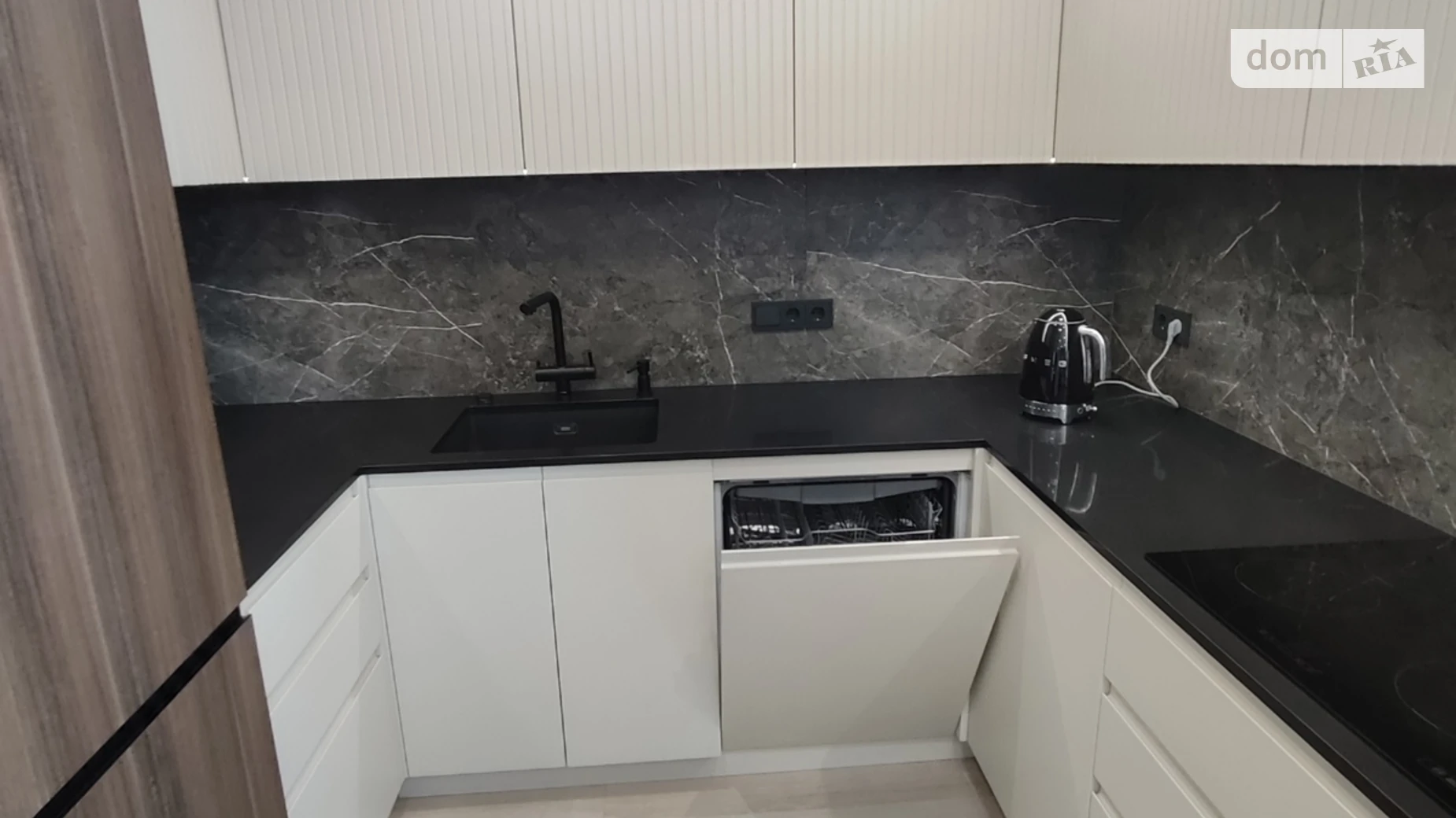 Продається 2-кімнатна квартира 105.5 кв. м у Києві, вул. Митрополита Василя Липківського(Урицького), 38 - фото 5