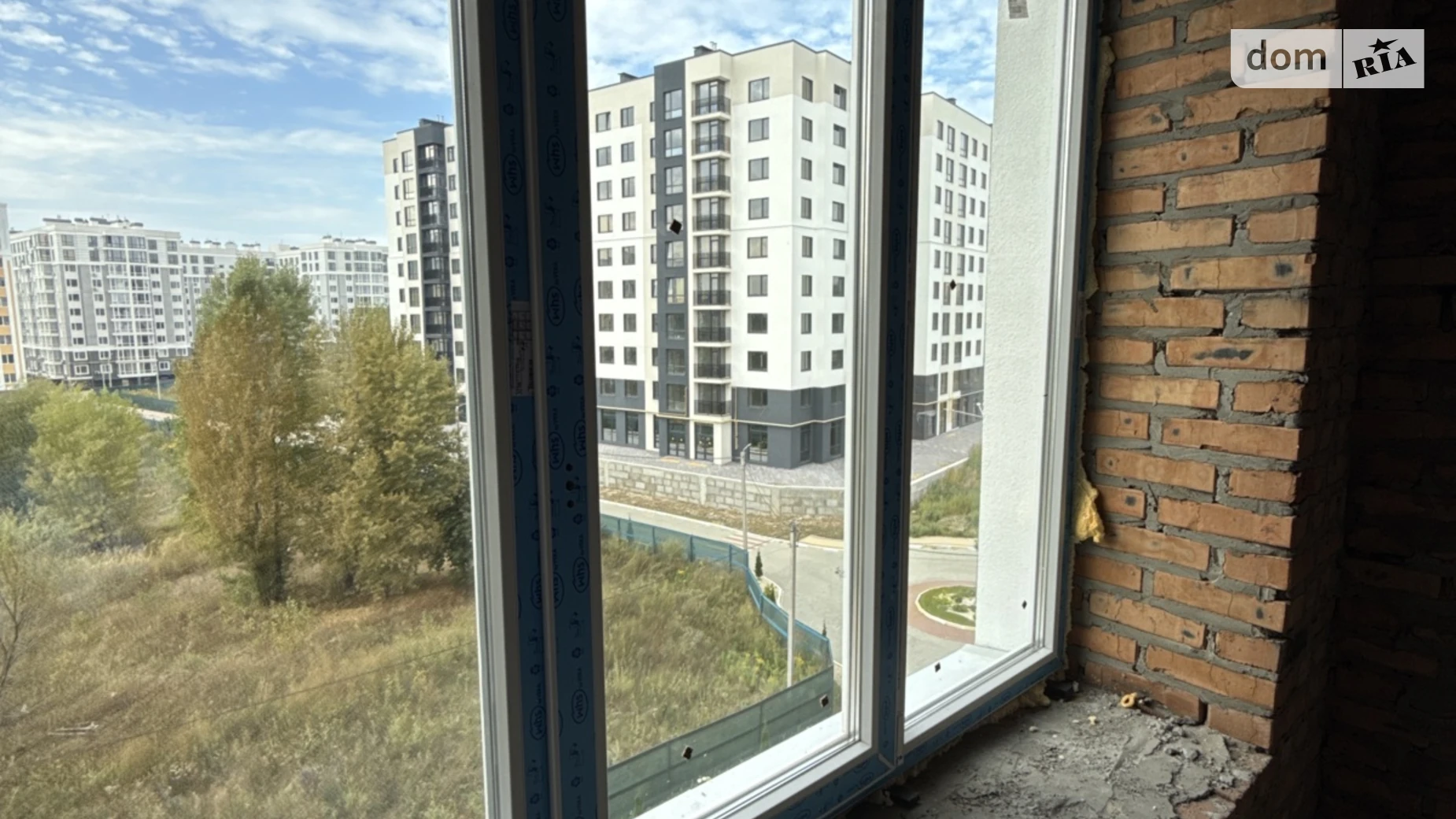 Продается 1-комнатная квартира 39.79 кв. м в Буче, ул. Саломеи Крушельницкой - фото 2