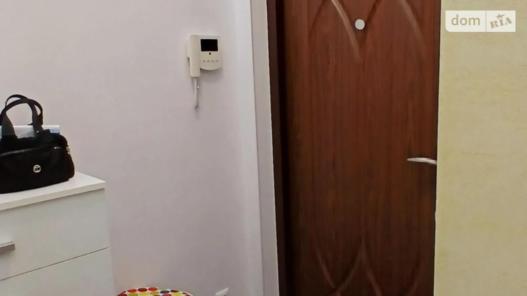 Продається 1-кімнатна квартира 41 кв. м у Лиманці, мас. Радужний, 13 - фото 2