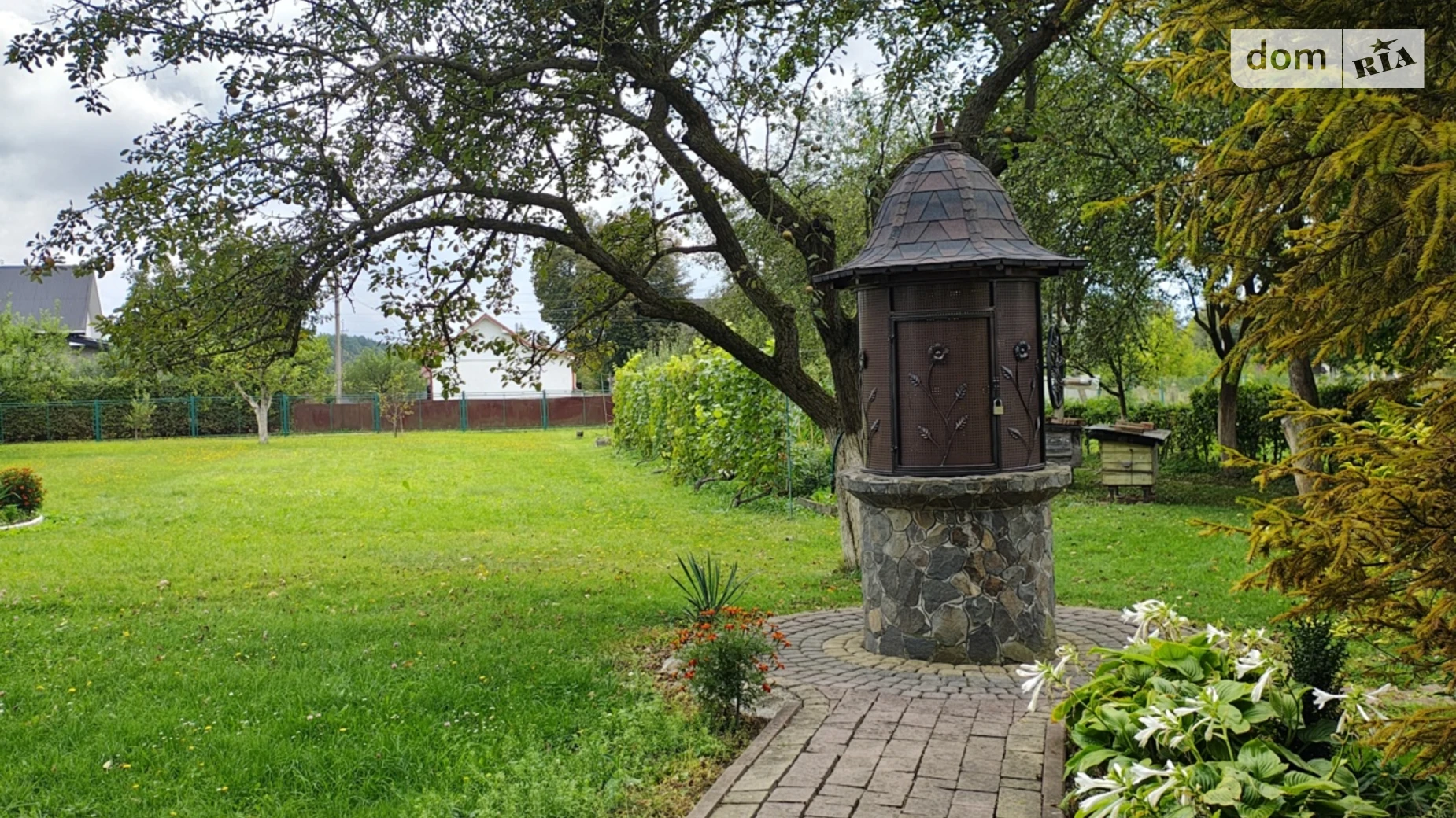 Продается дом на 2 этажа 376 кв. м с садом, цена: 150000 $ - фото 4