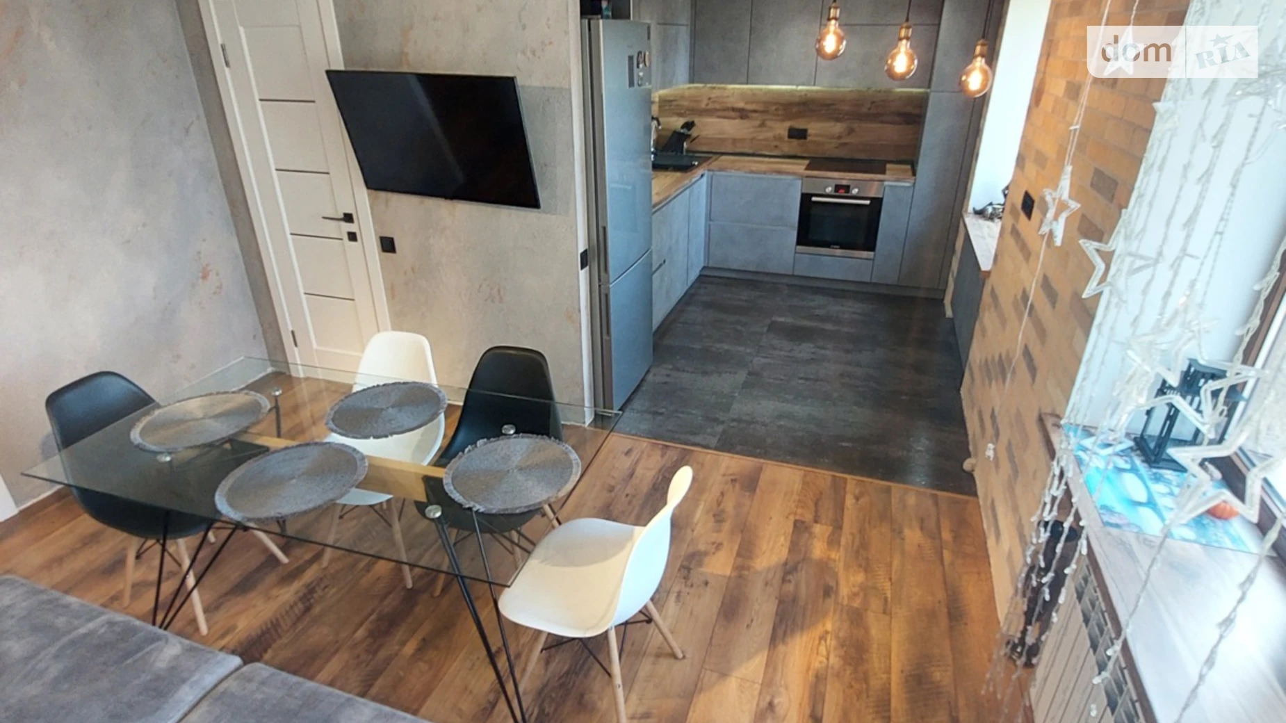 Продается 4-комнатная квартира 90.6 кв. м в Николаеве, ул. Глеба Бабыча(8-го Марта (Центр)), 105 - фото 2