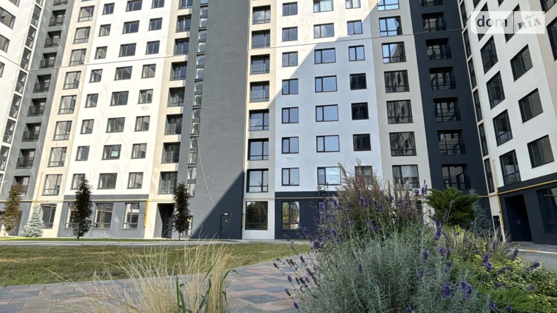 Продается 2-комнатная квартира 63.5 кв. м в Буче, ул. Николая Мозгового, 2 - фото 2