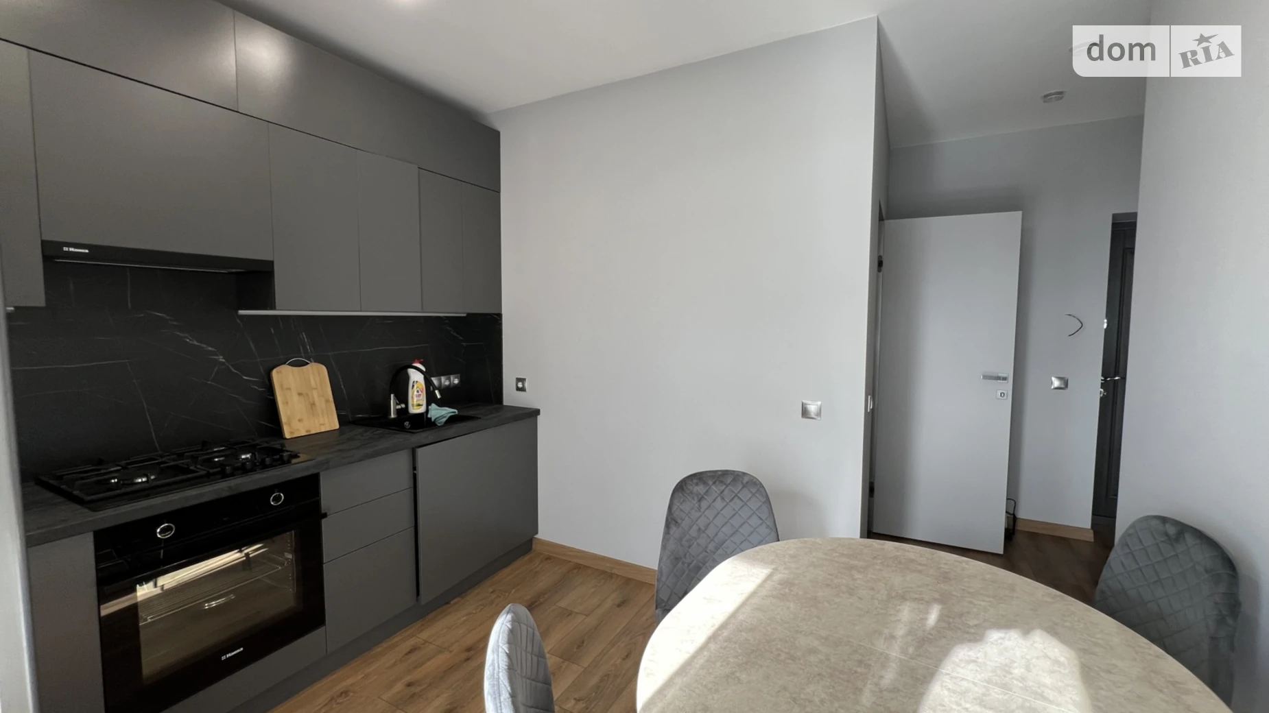 Сдается в аренду 1-комнатная квартира 40 кв. м в Ужгороде, ул. Богомольца, 17 - фото 3