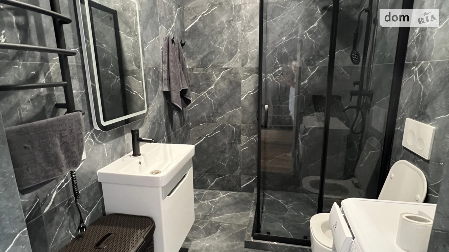 Сдается в аренду 1-комнатная квартира 40 кв. м в Ужгороде, ул. Богомольца, 17 - фото 4