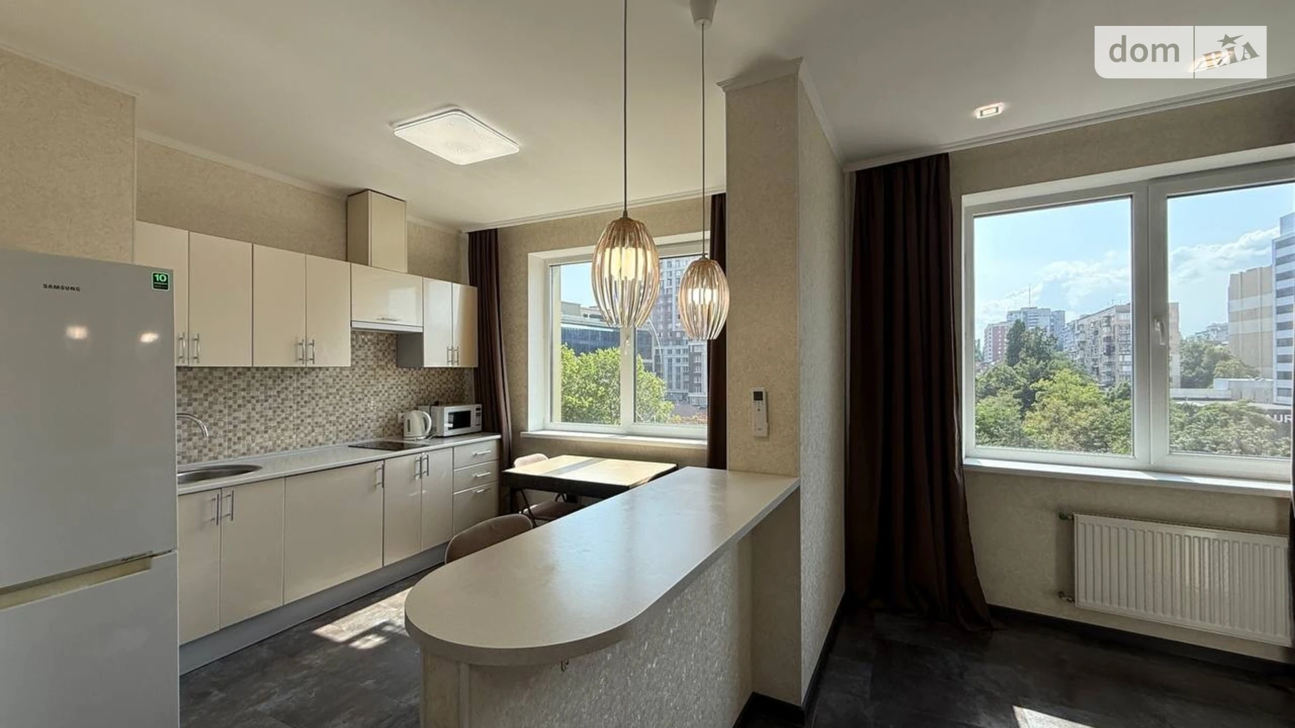 Сдается в аренду 1-комнатная квартира 40 кв. м в Одессе, ул. Генуэзская, 3Б - фото 2