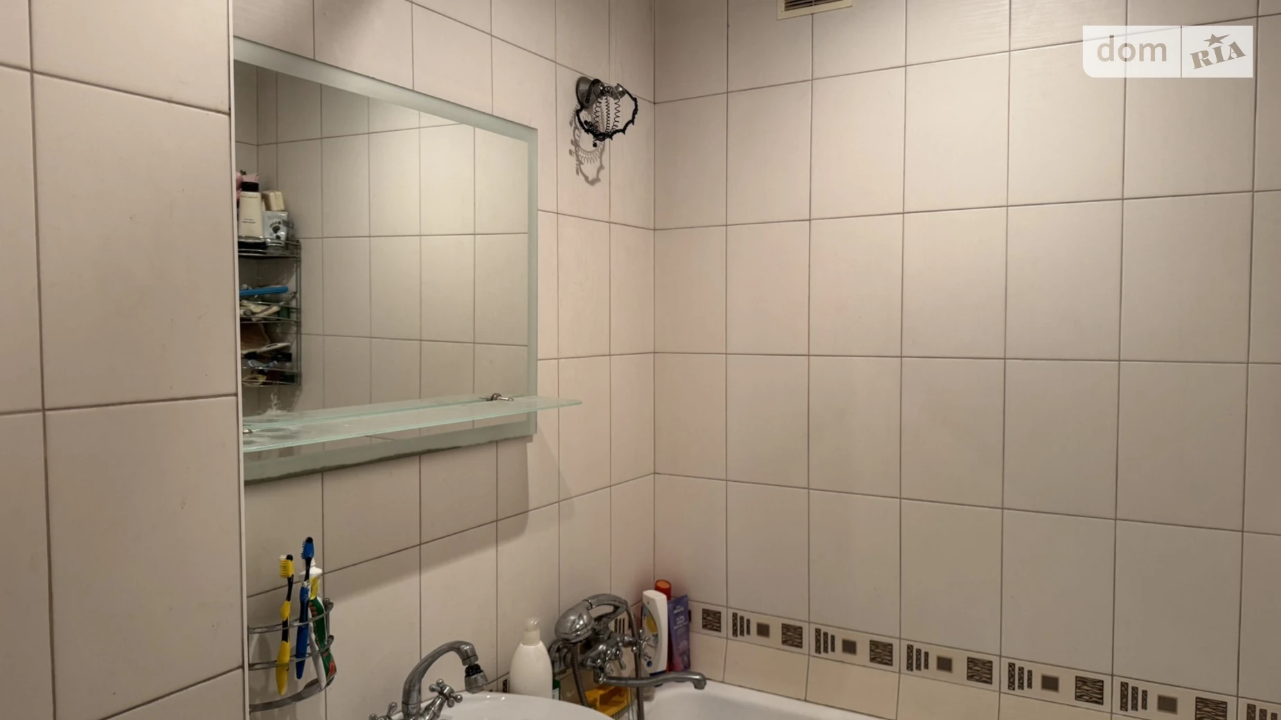 Продается 2-комнатная квартира 50 кв. м в, цена: 60000 $ - фото 2