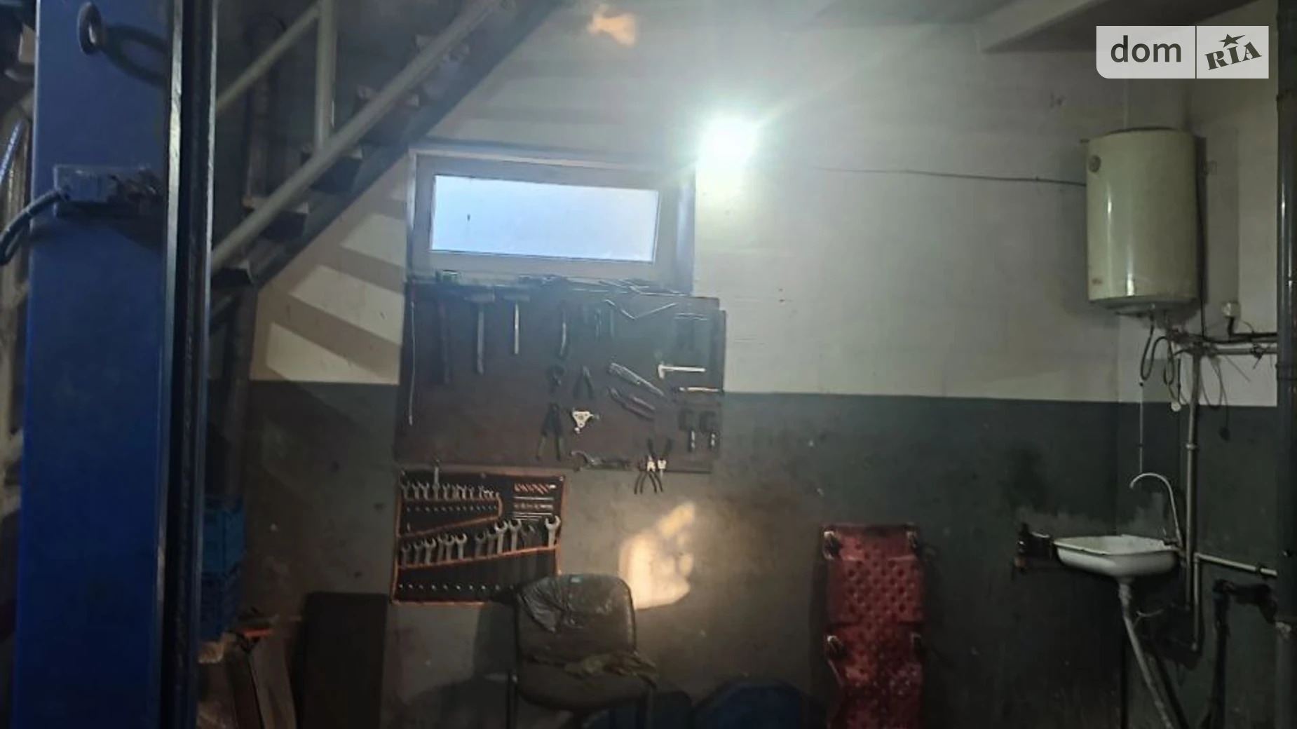 Продается отдельно стоящий гараж под бус на 129.4 кв. м, цена: 32500 $ - фото 4